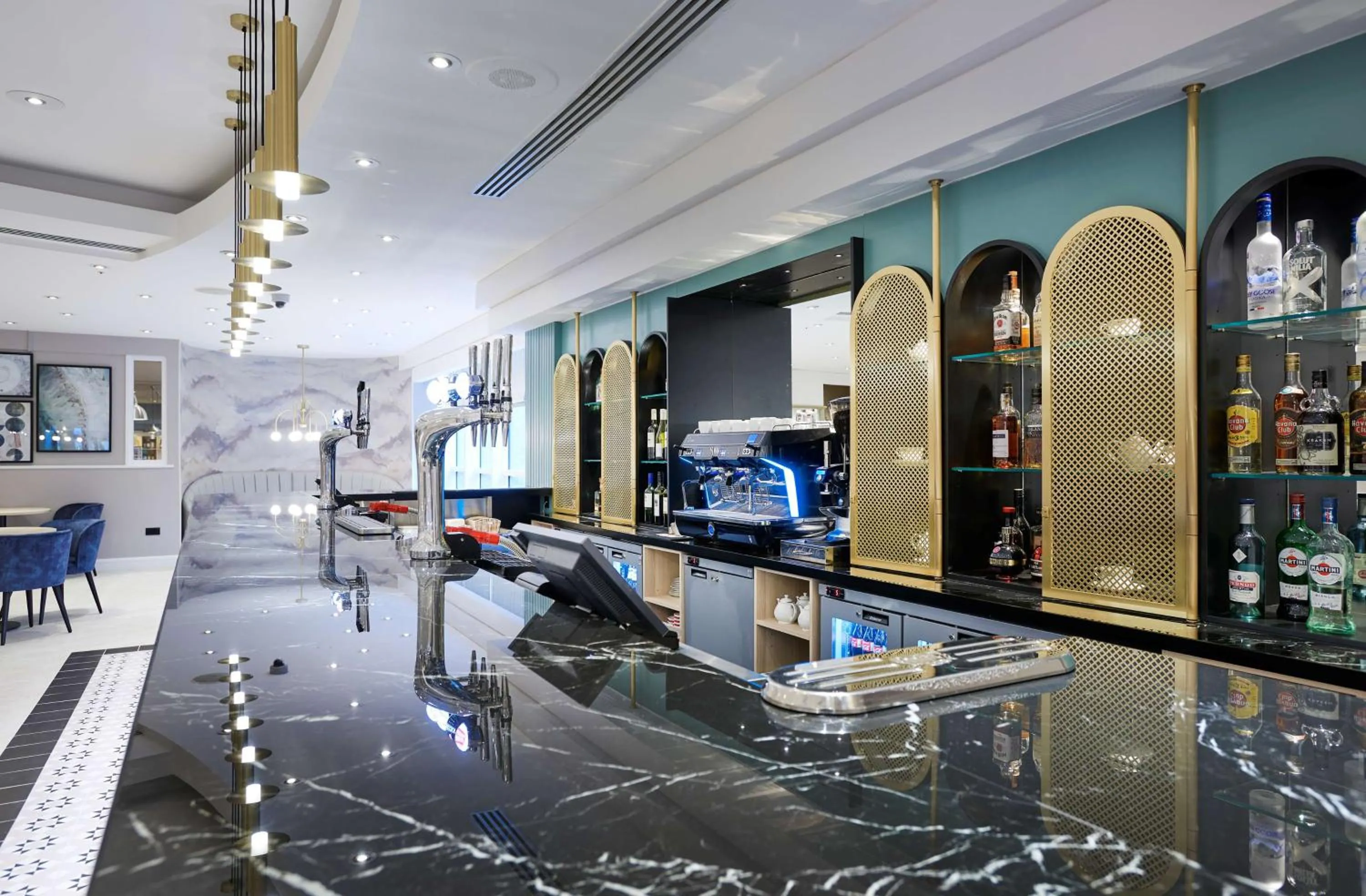 Lobby or reception in Hilton London Croydon