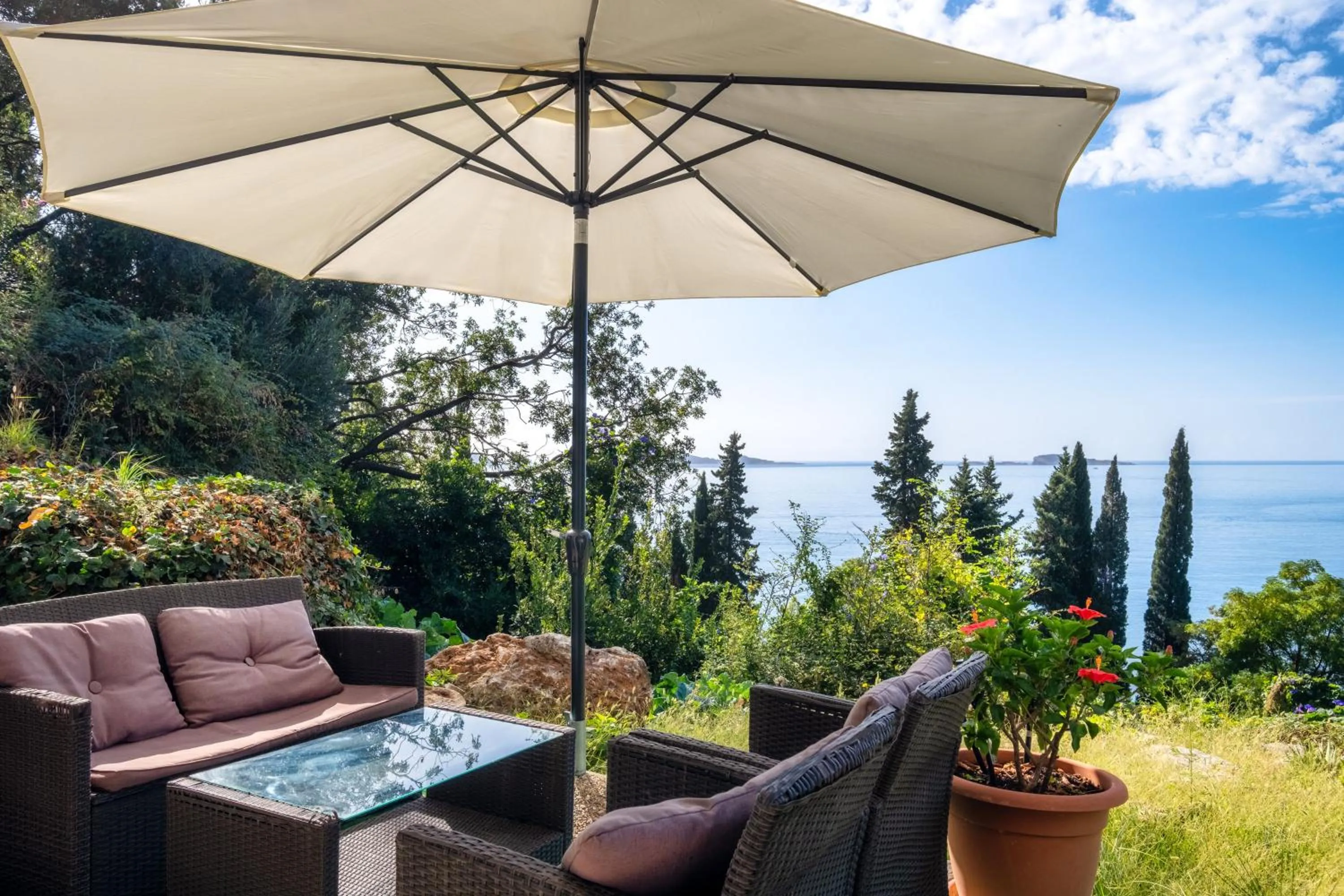 Sea view in Apartments Katica