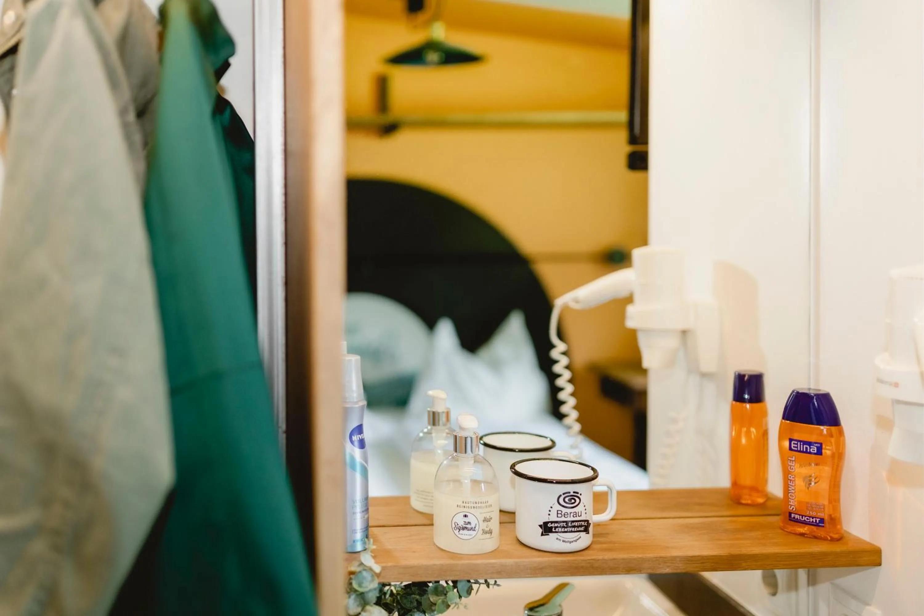 Photo of the whole room in zum Sigismund - kiss & sleep