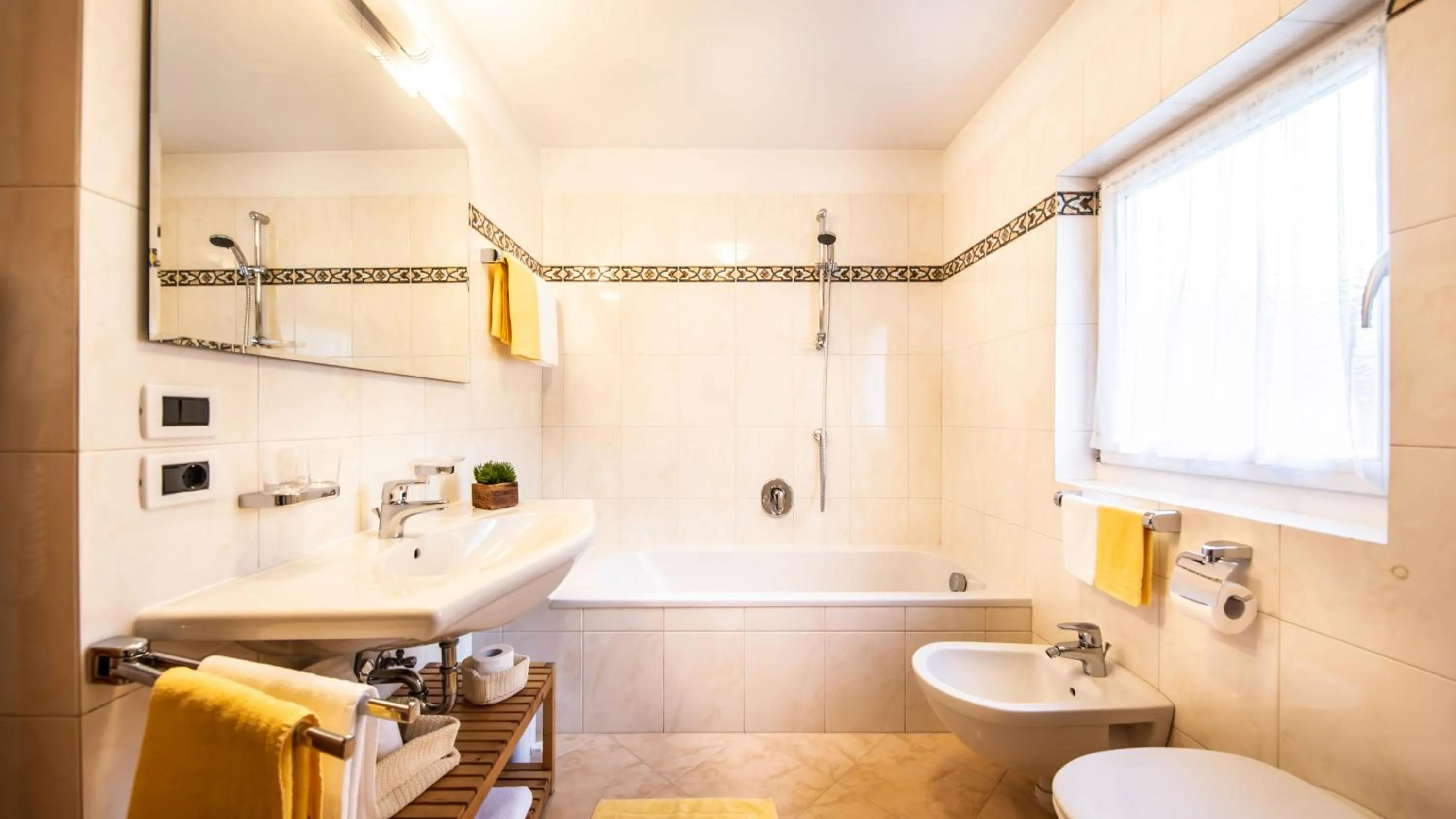 Apartments Chalet Maria