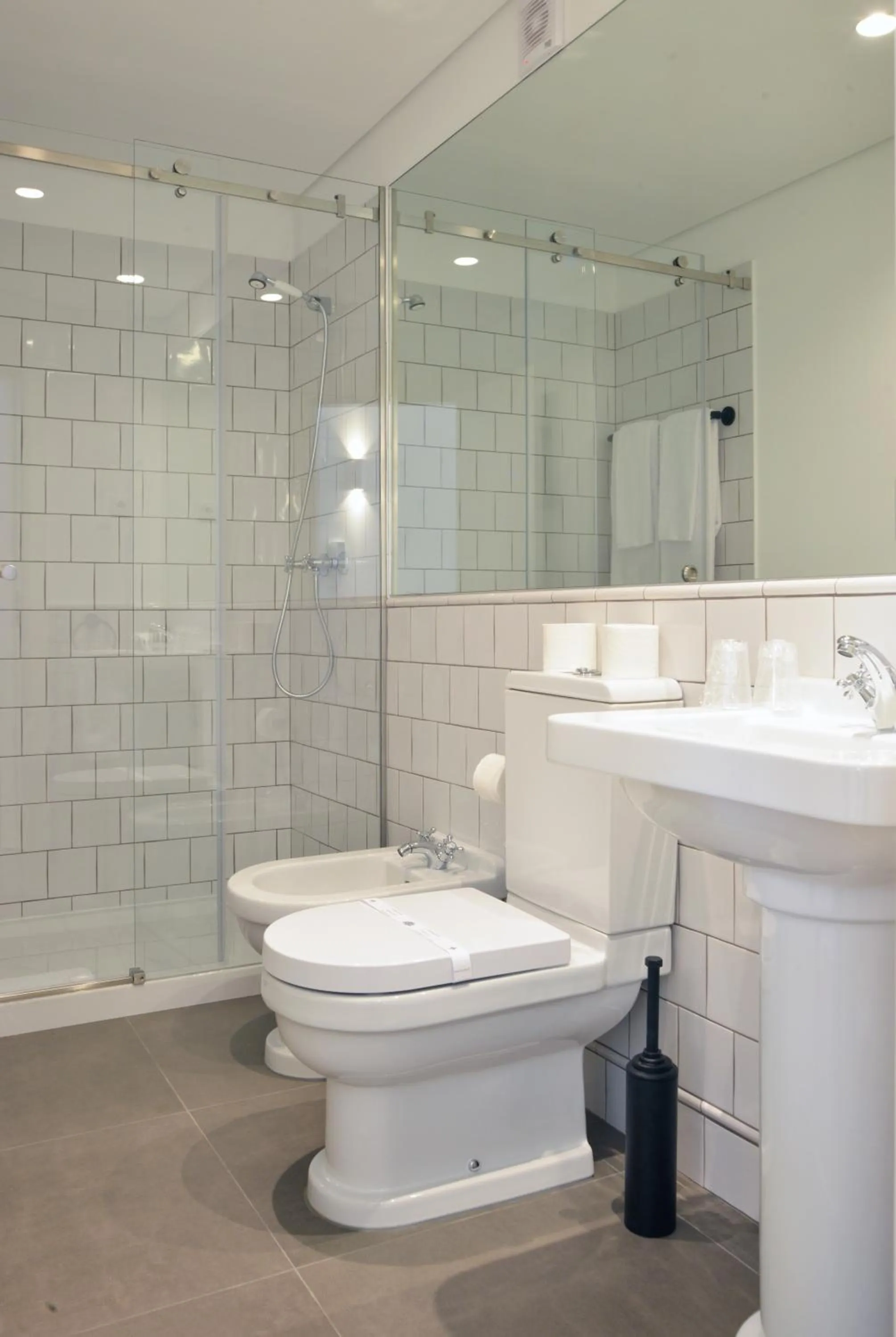 Shower in Spot Apartments Casa Januario