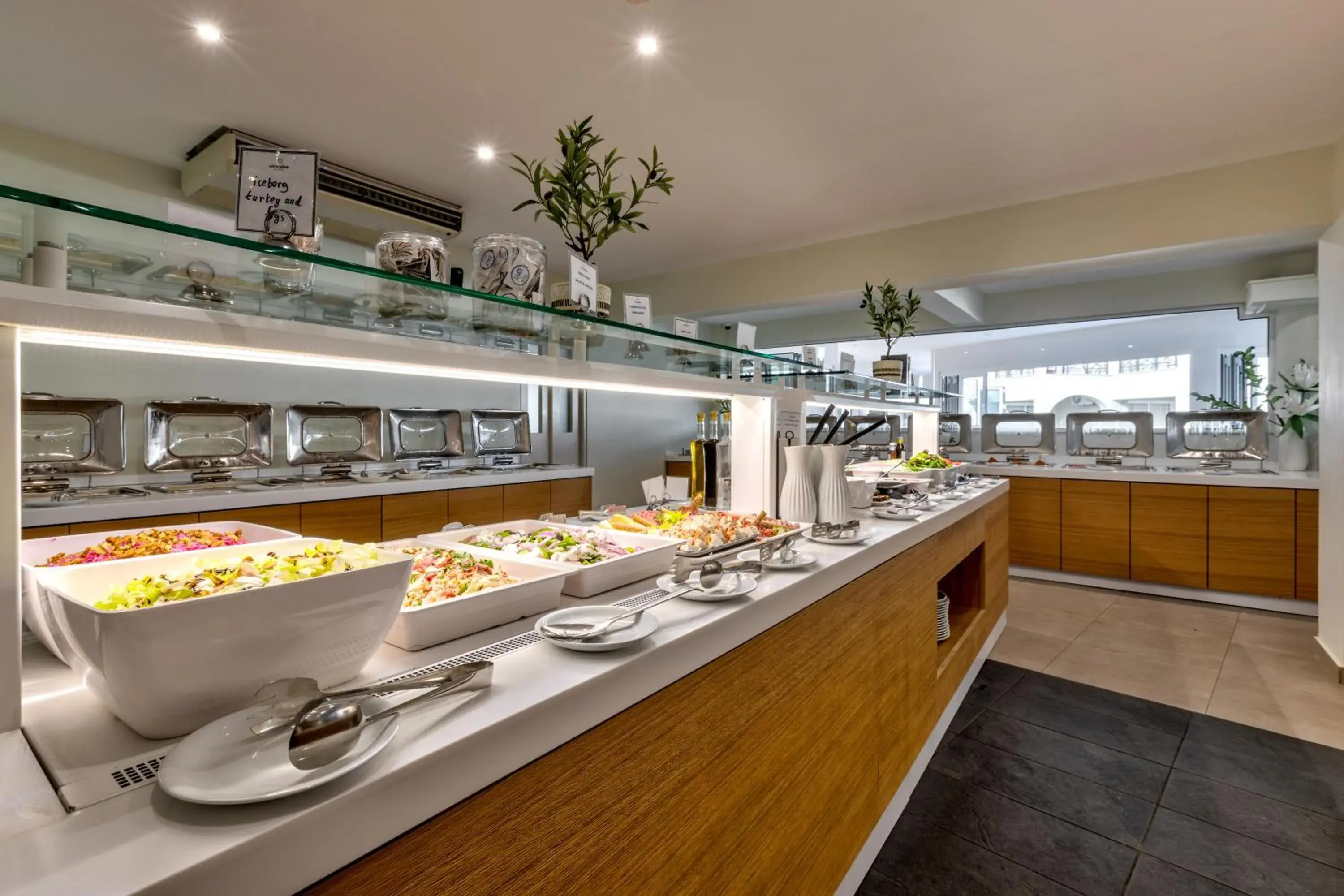 Restaurant/places to eat in White Olive Premium Laganas Restaurant/places to eat in White Olive Premium Laganas