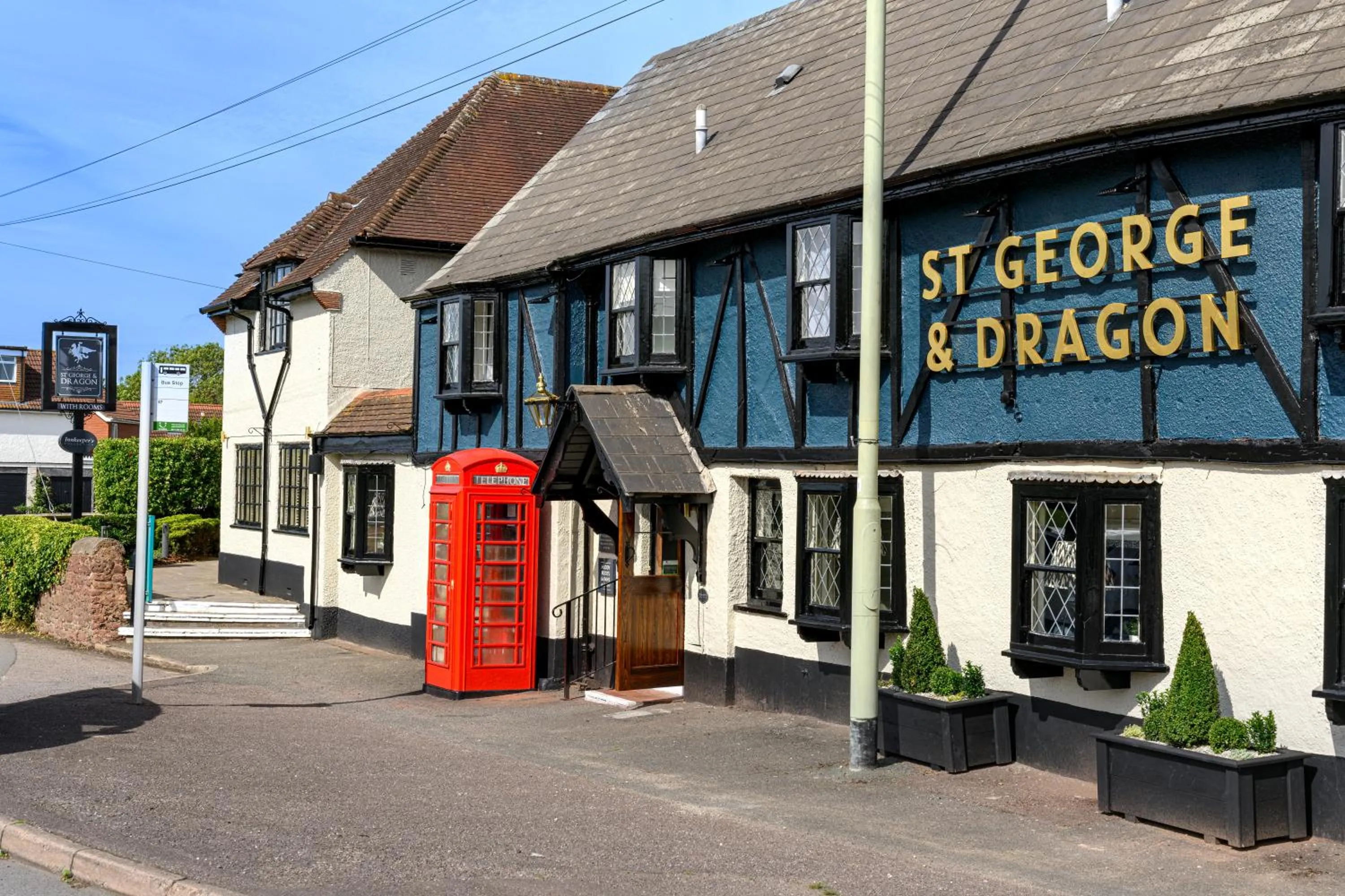 Facade/entrance in The St George and Dragon by Innkeeper's Collection