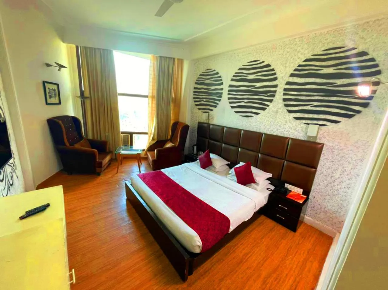 Property building, Bed in Hotel Devi Grand - Katra