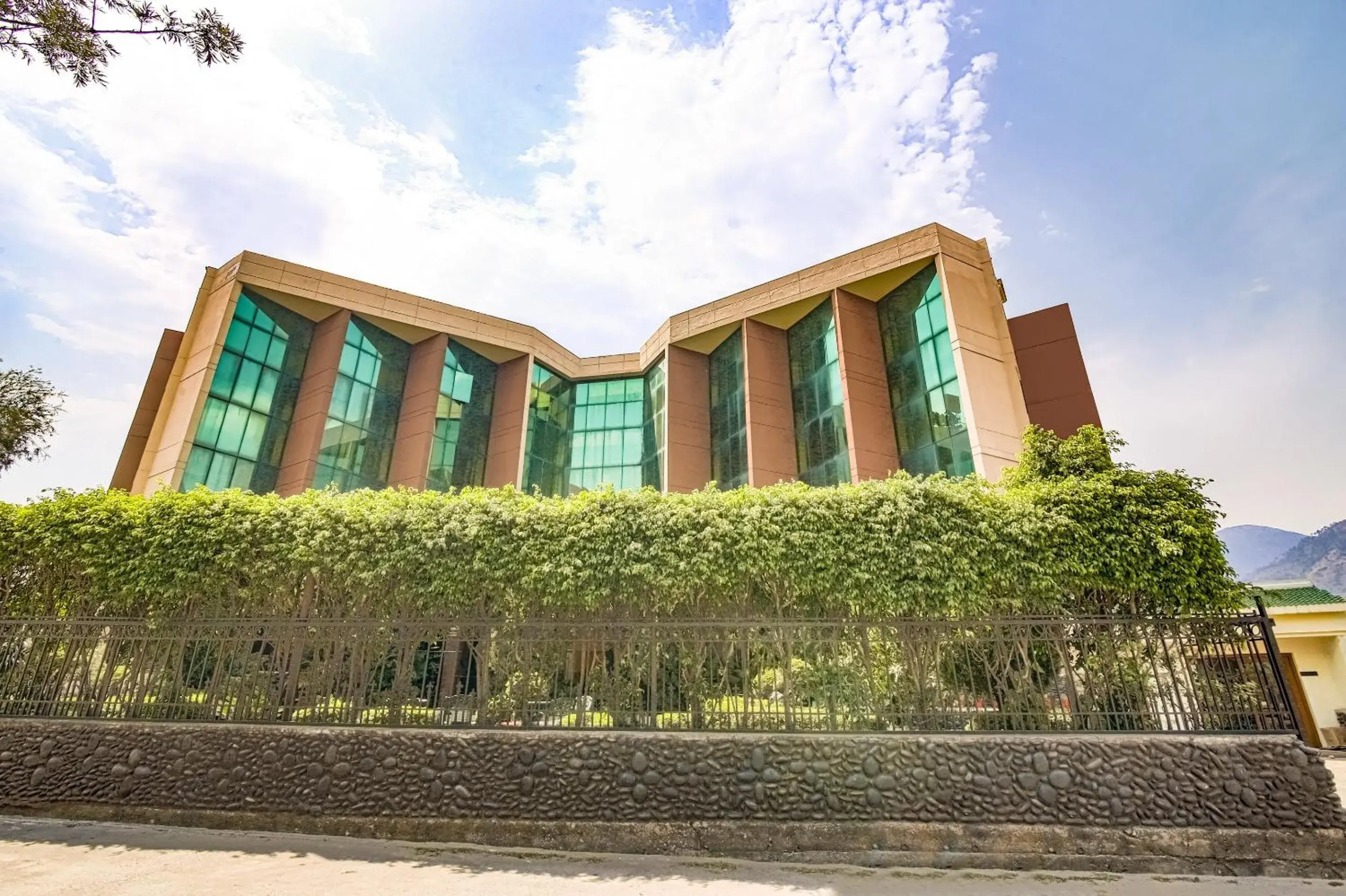 Facade/entrance in Hotel Devi Grand - Katra Facade/entrance in Hotel Devi Grand - Katra