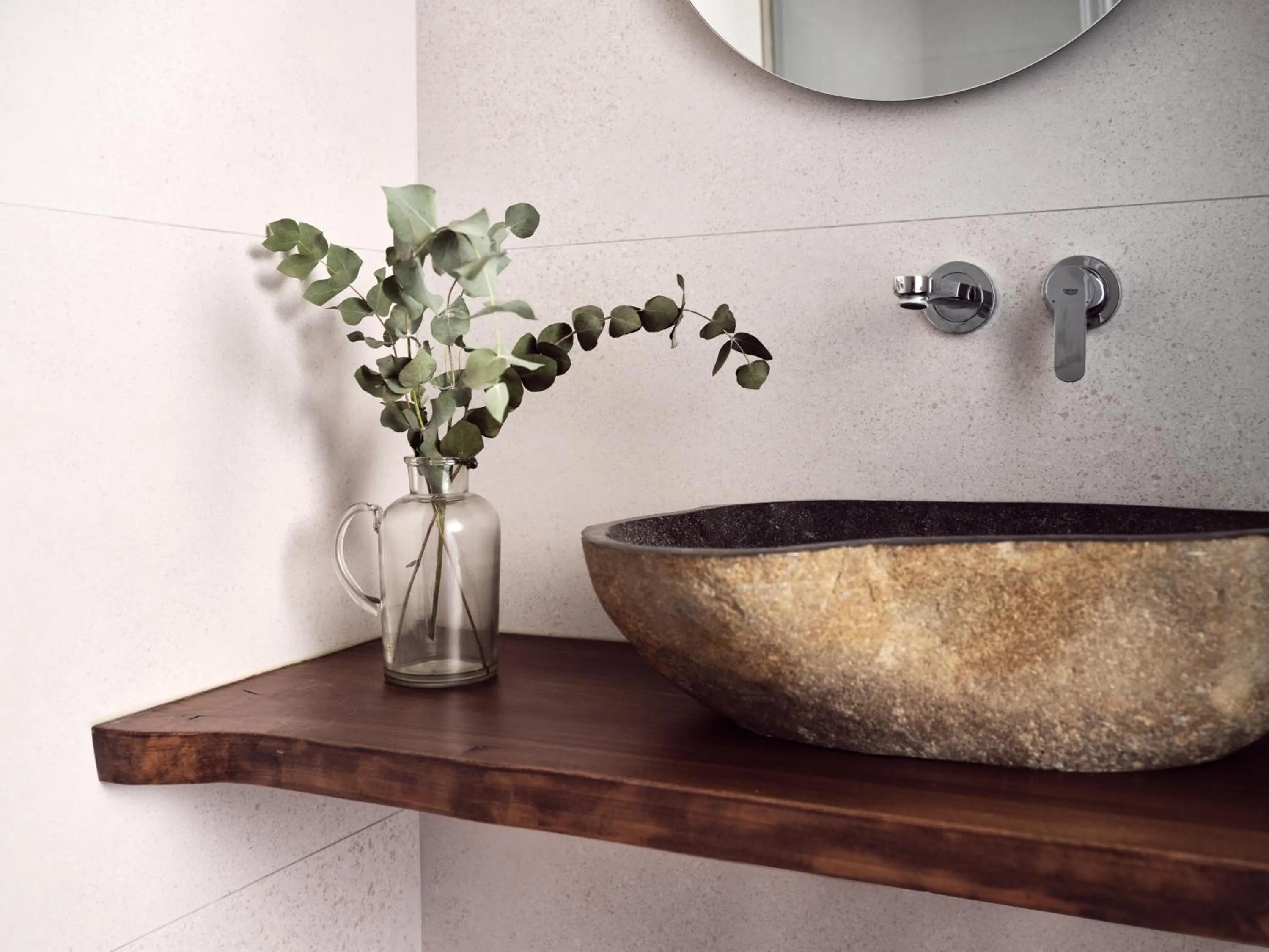 Bathroom in Windmill Bay Hotel