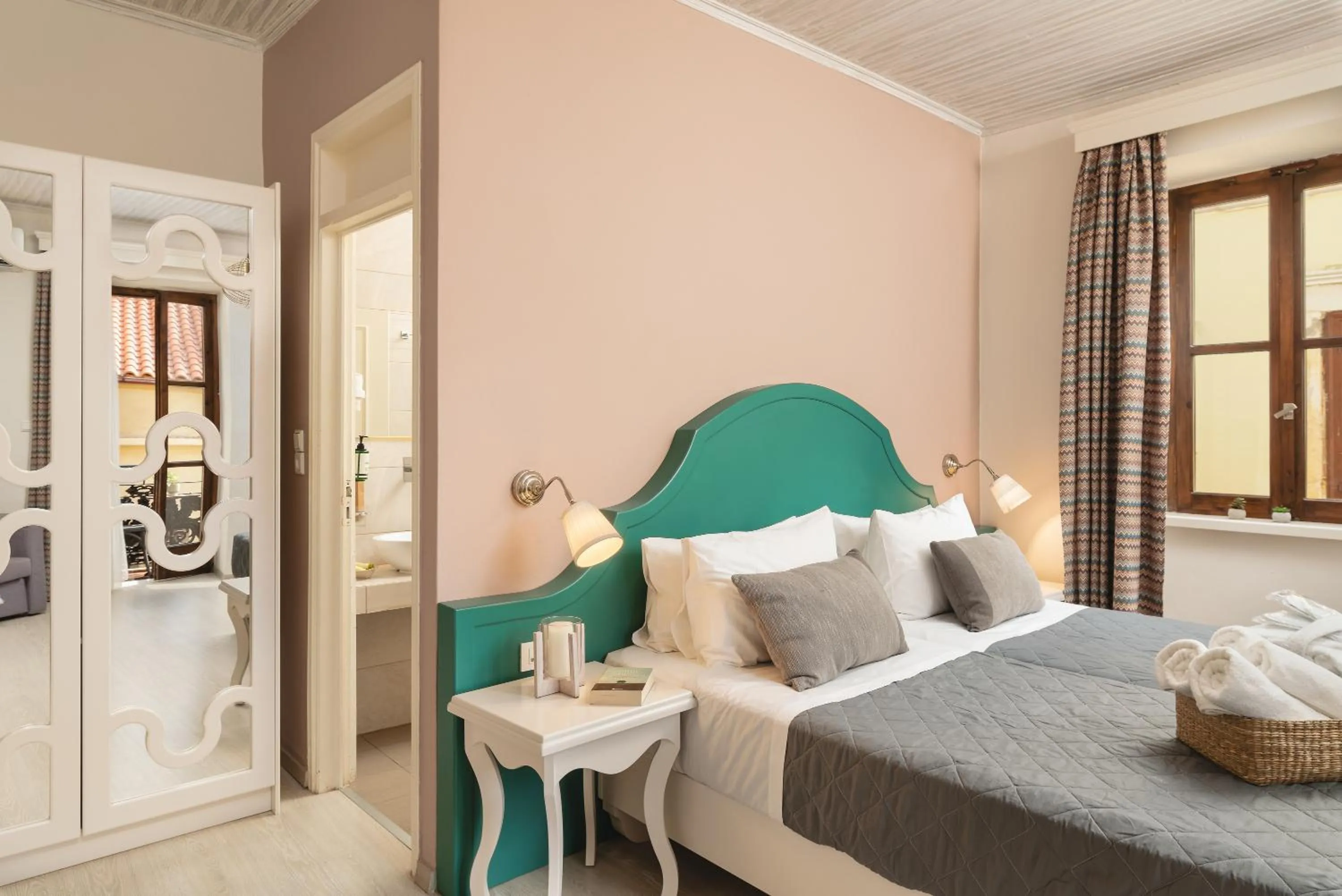 Bed in Elia Palazzo Hotel