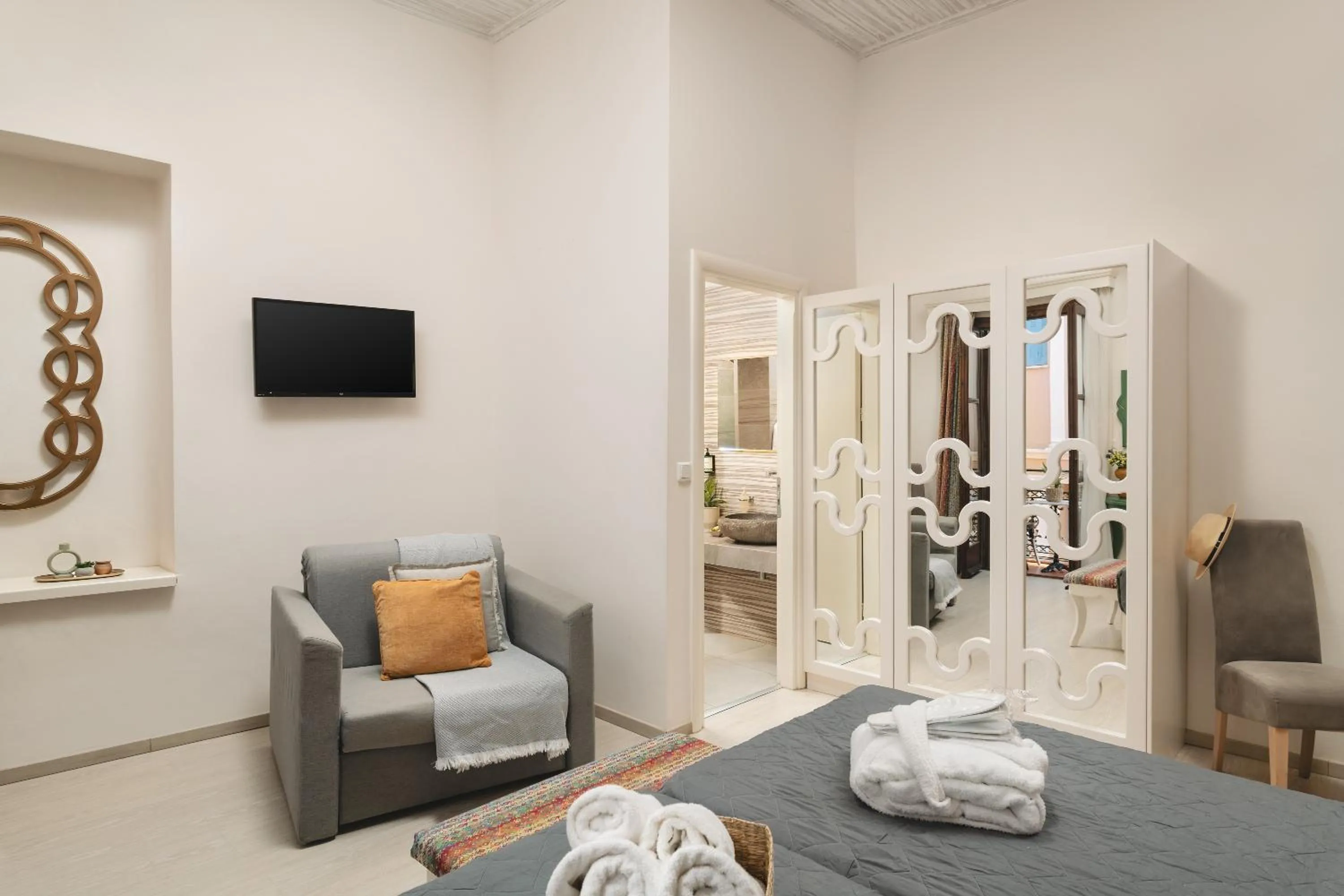 Bed in Elia Palazzo Hotel