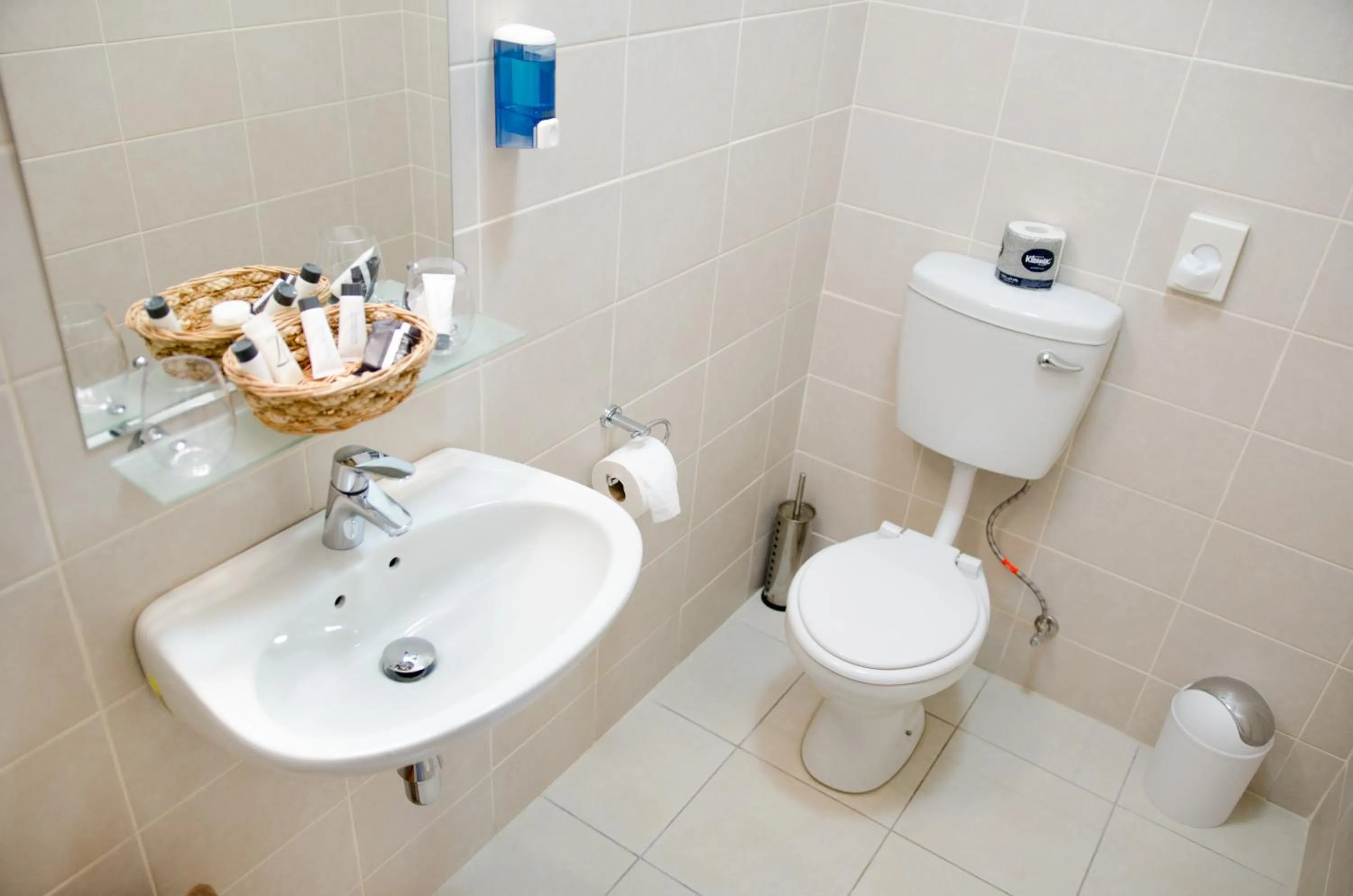 Bathroom in Hotel Deutsches Haus Swakopmund