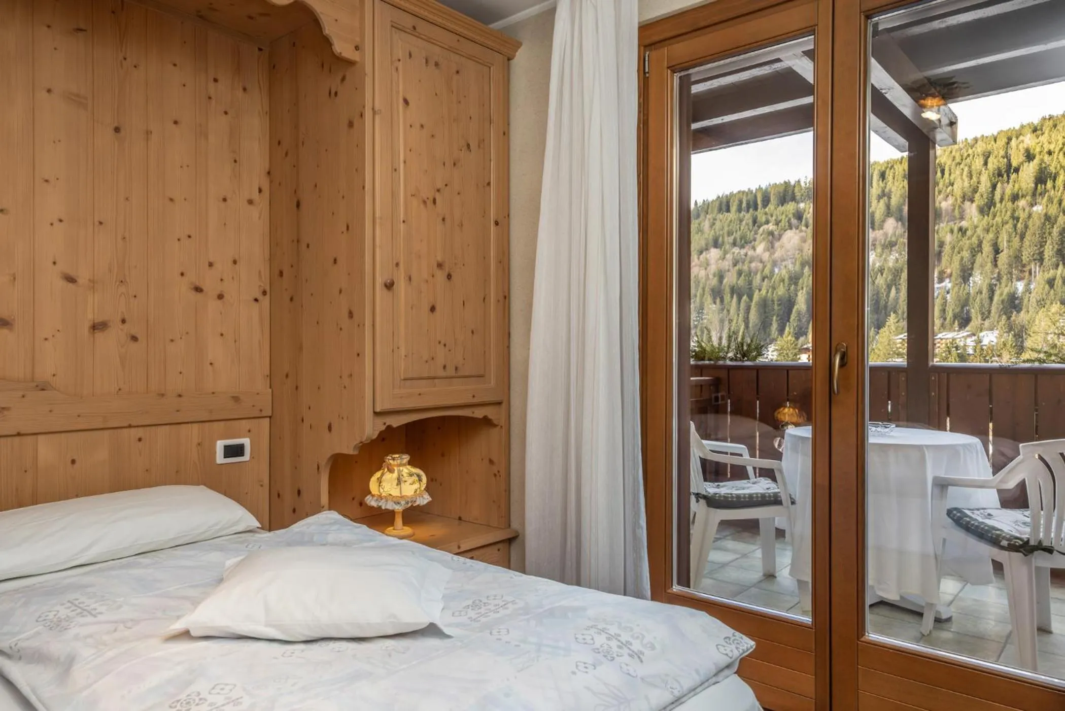 Bedroom, Bed in HOTEL GARNi NORMA