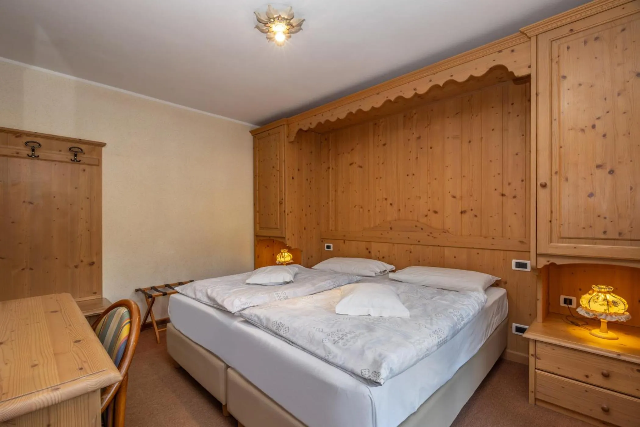 Bedroom, Bed in HOTEL GARNi NORMA