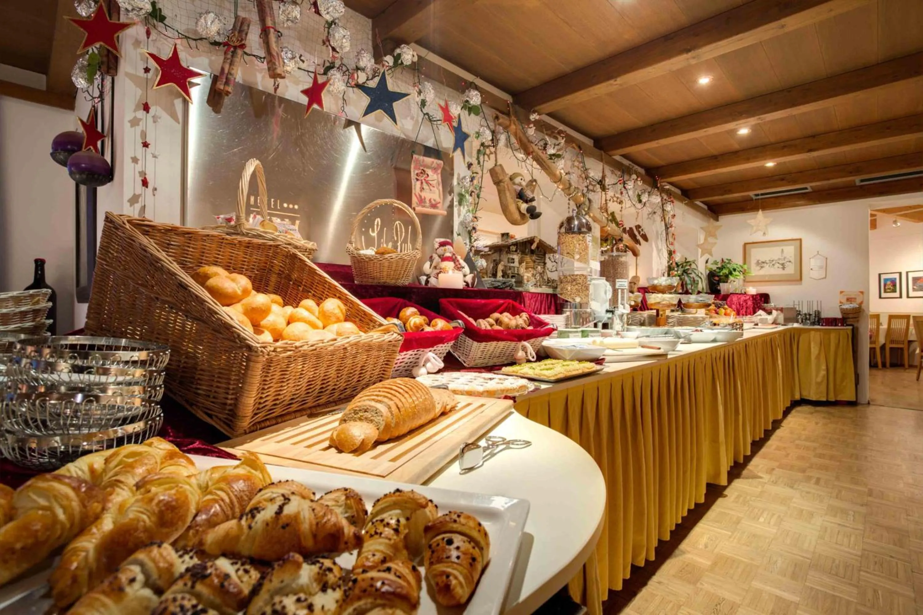 Buffet breakfast in Good Life Hotel Zirm