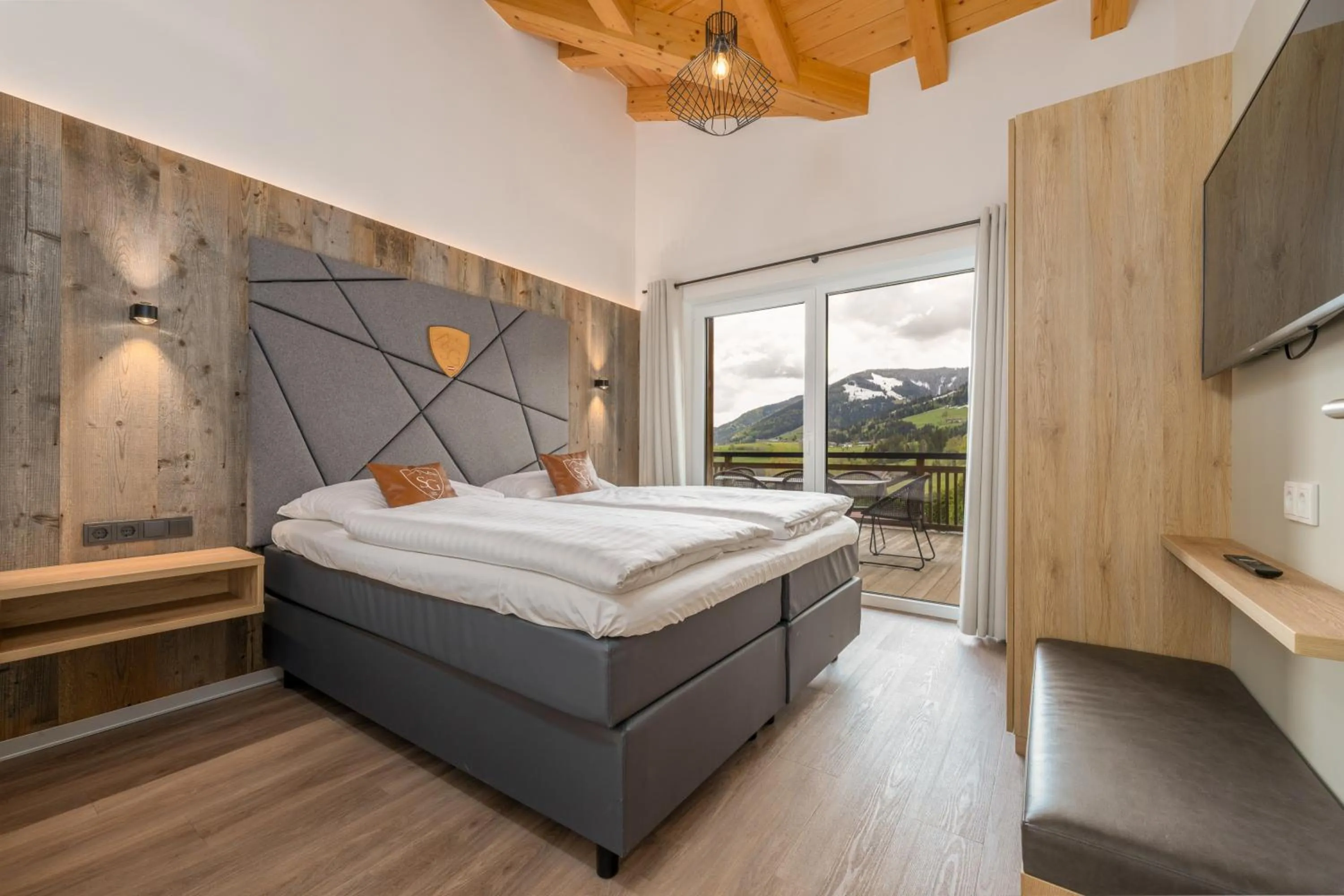 Bedroom, Bed in Stockinggut by AvenidA