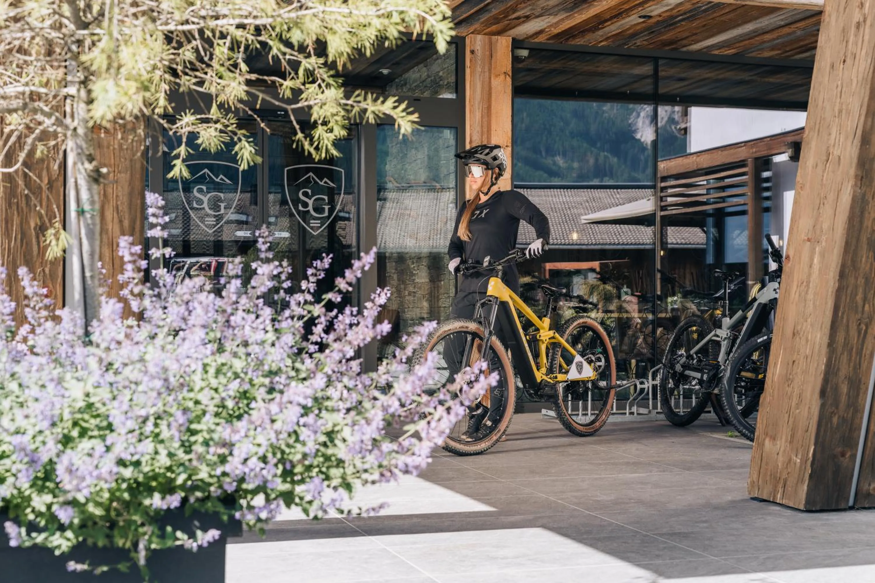 Cycling in Stockinggut by AvenidA