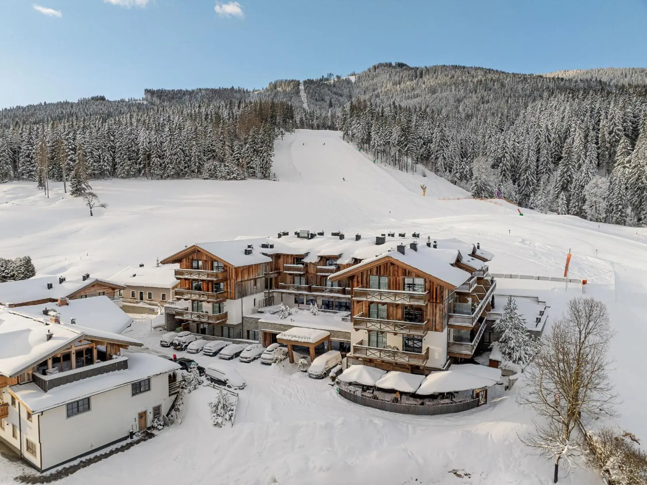 Property building in Stockinggut by AvenidA Property building in Stockinggut by AvenidA