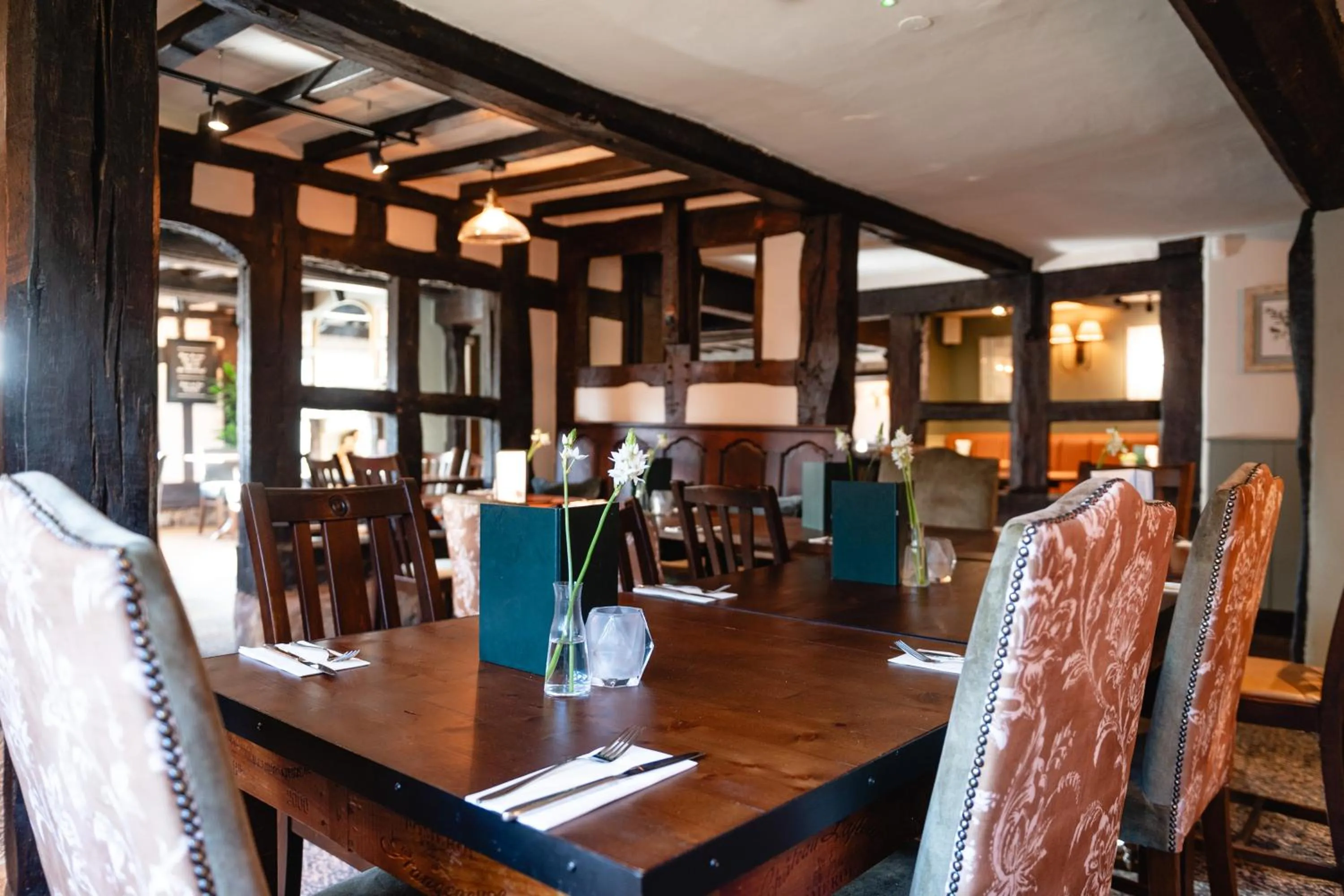 Restaurant/places to eat in The Bears Head by Innkeeper's Collection