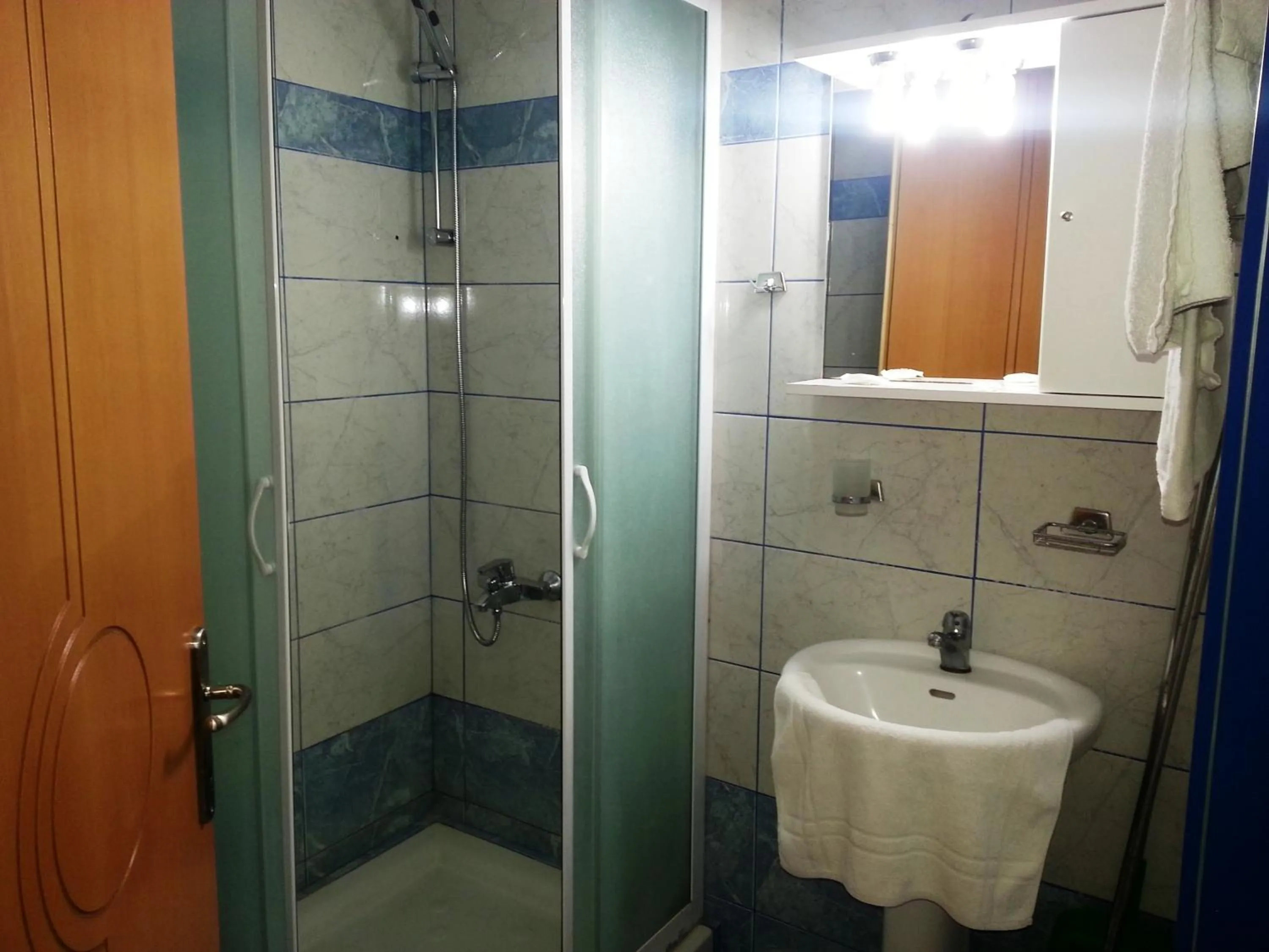 Shower in The Blue Beach Apartments