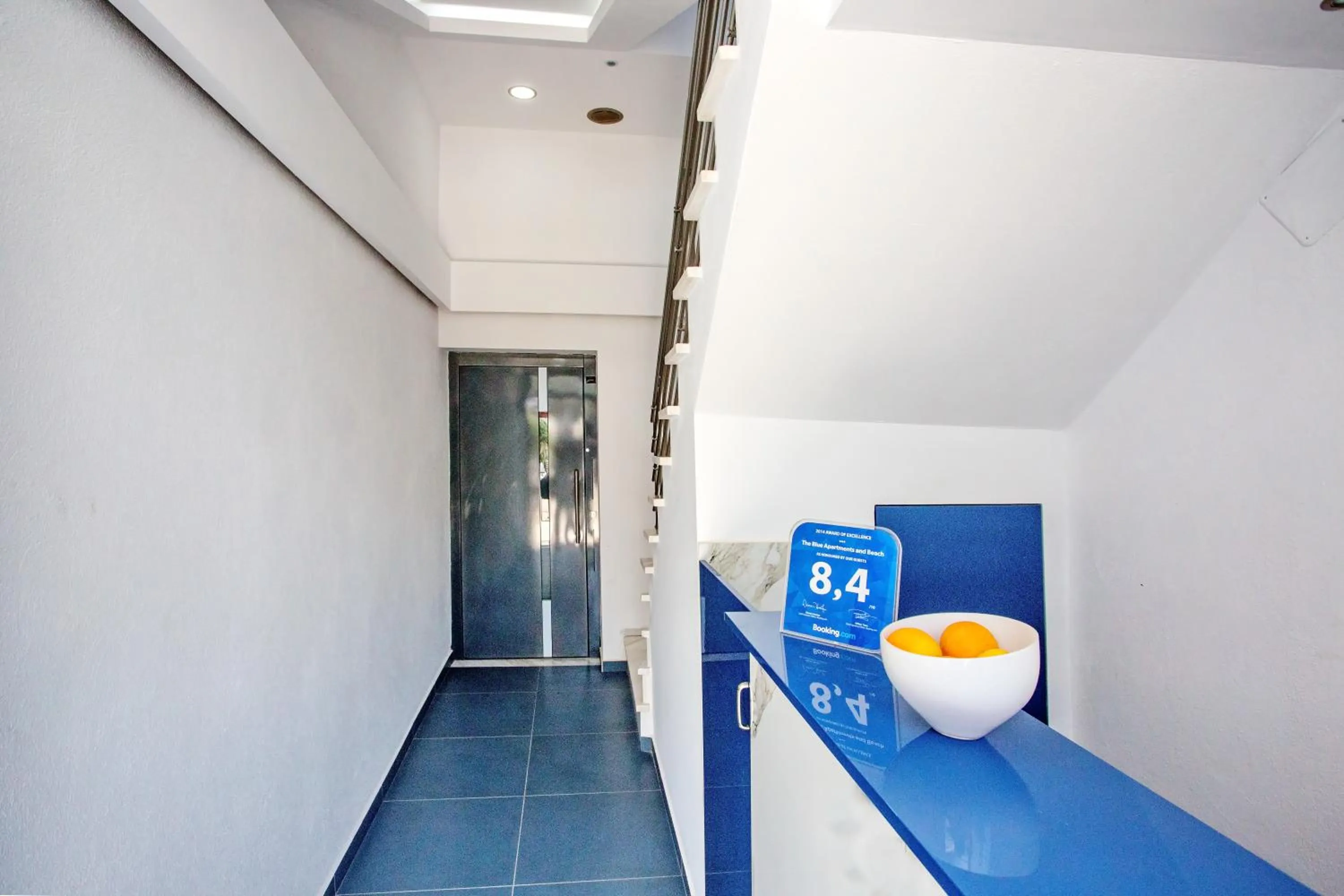 Lobby or reception in The Blue Beach Apartments