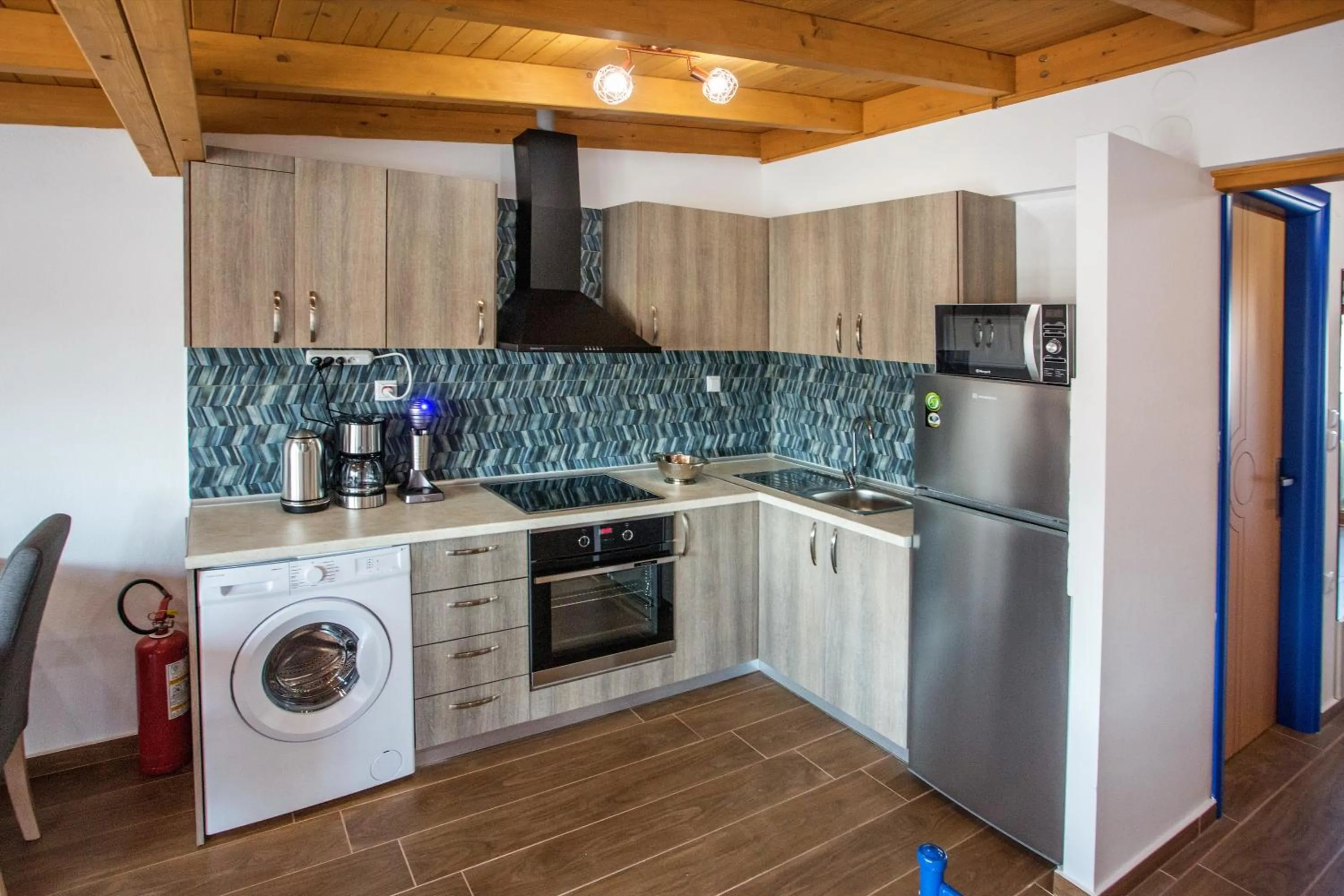 Kitchen or kitchenette in The Blue Beach Apartments