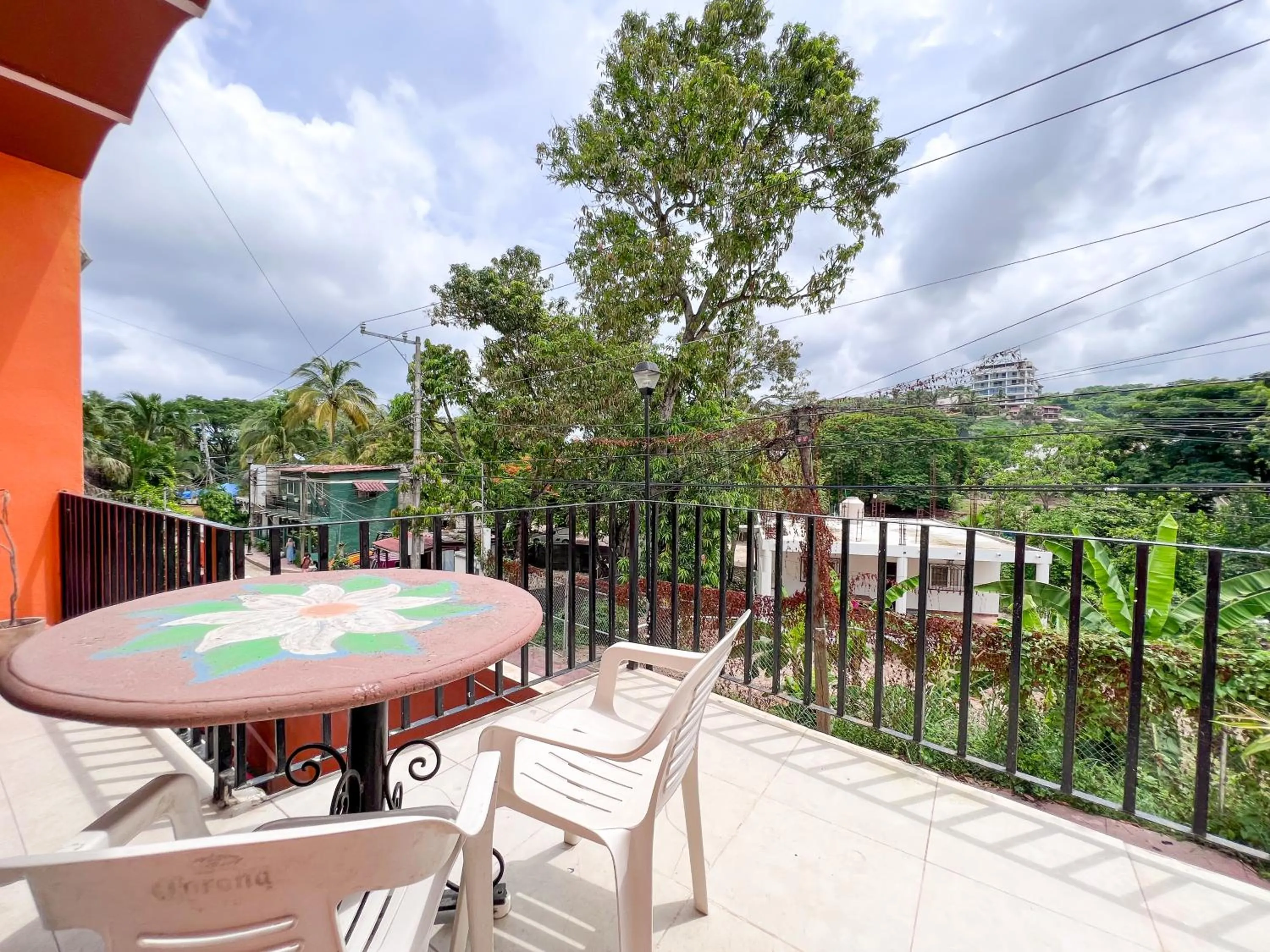 Patio in ITH Sayulita Amazing Surf Hostel