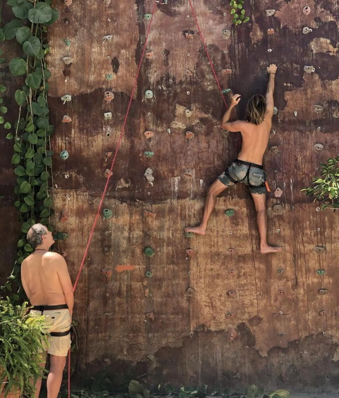 Guests in ITH Sayulita Amazing Surf Hostel
