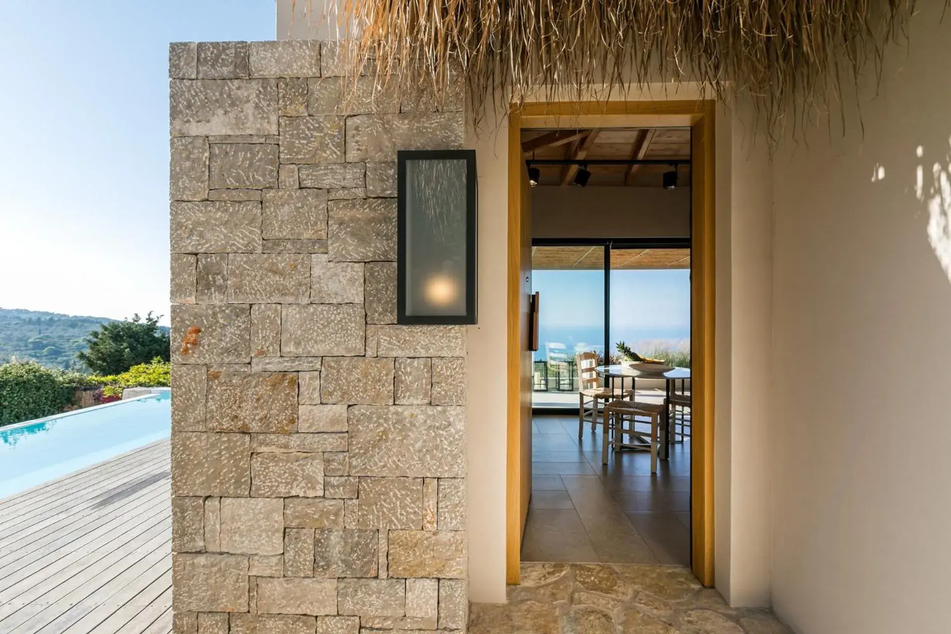 Facade/entrance in Artblue Villas Facade/entrance in Artblue Villas