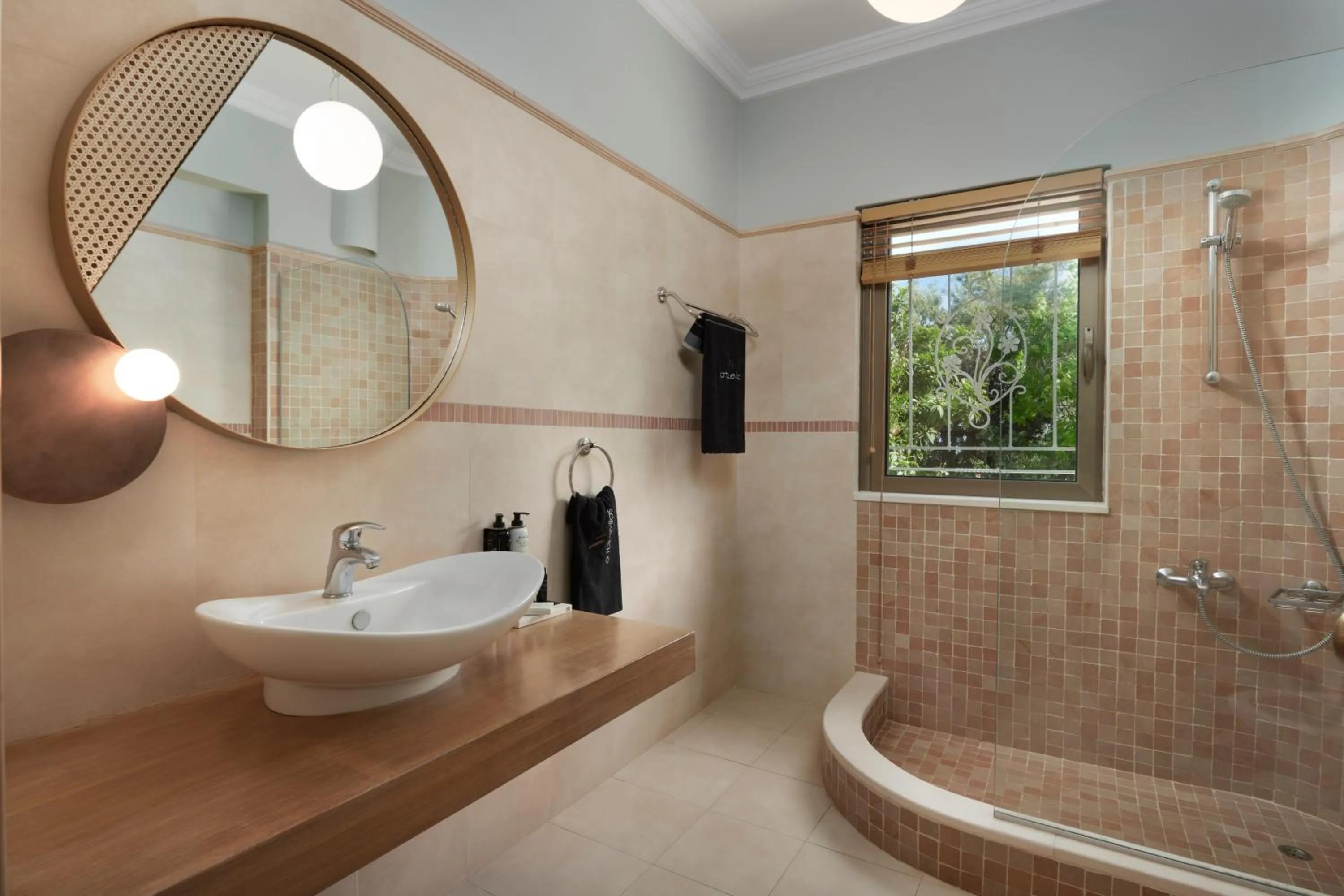 Shower in Artblue Villas