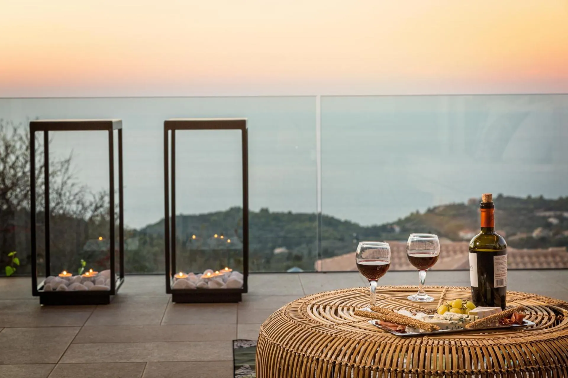 Night in Artblue Villas