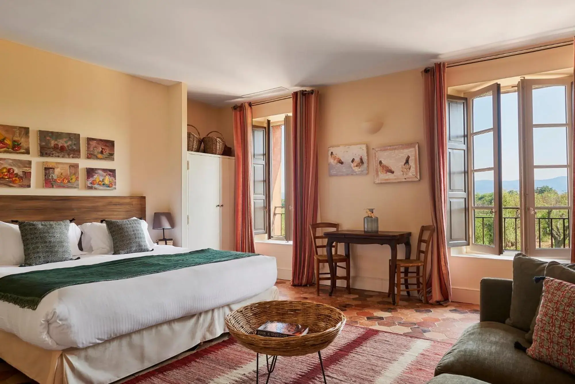 Bedroom, Bed in Château Saint Roux Le Luc-Le Cannet des Maures Bedroom, Bed in Château Saint Roux Le Luc-Le Cannet des Maures