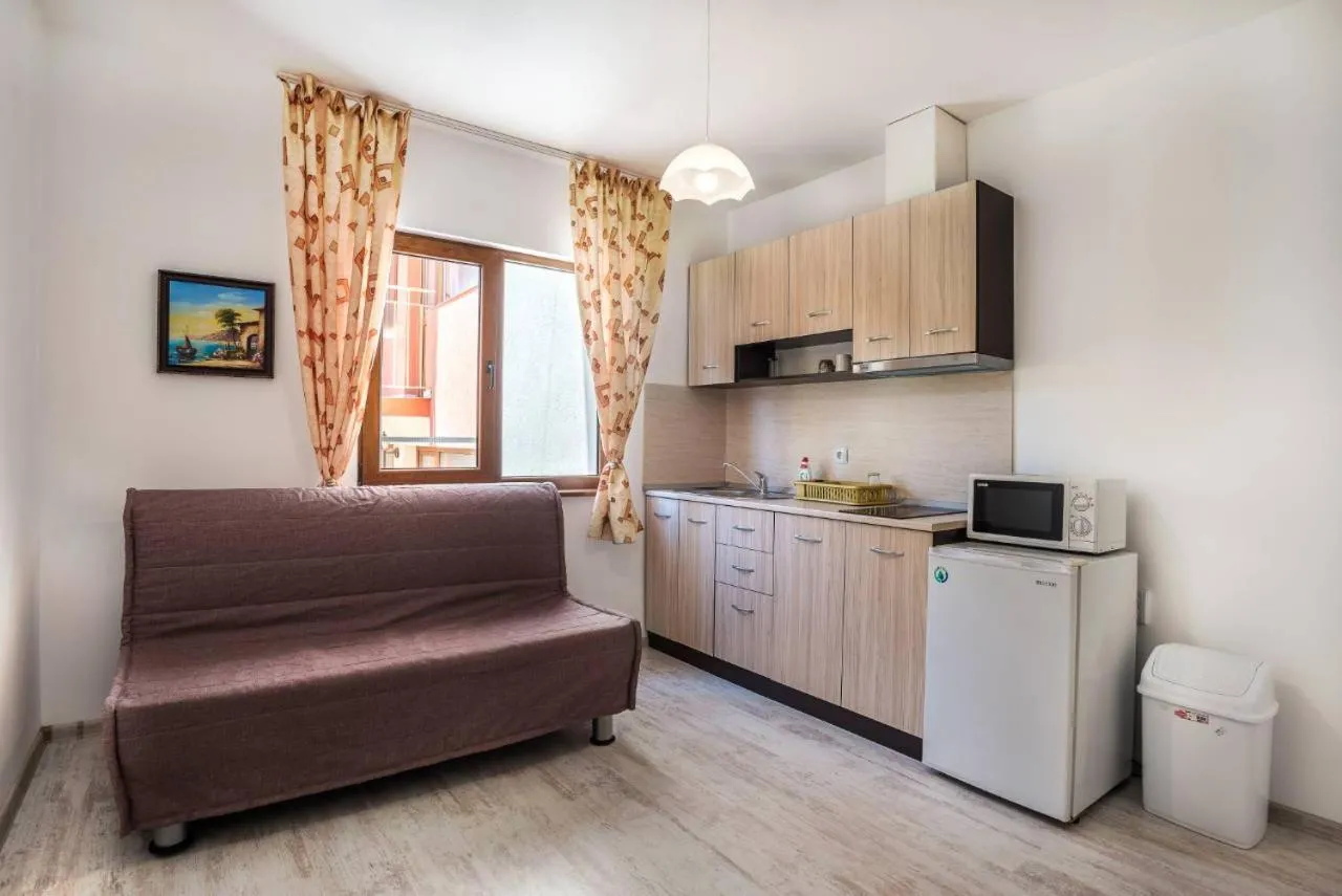 Photo of the whole room in Guest House Galema