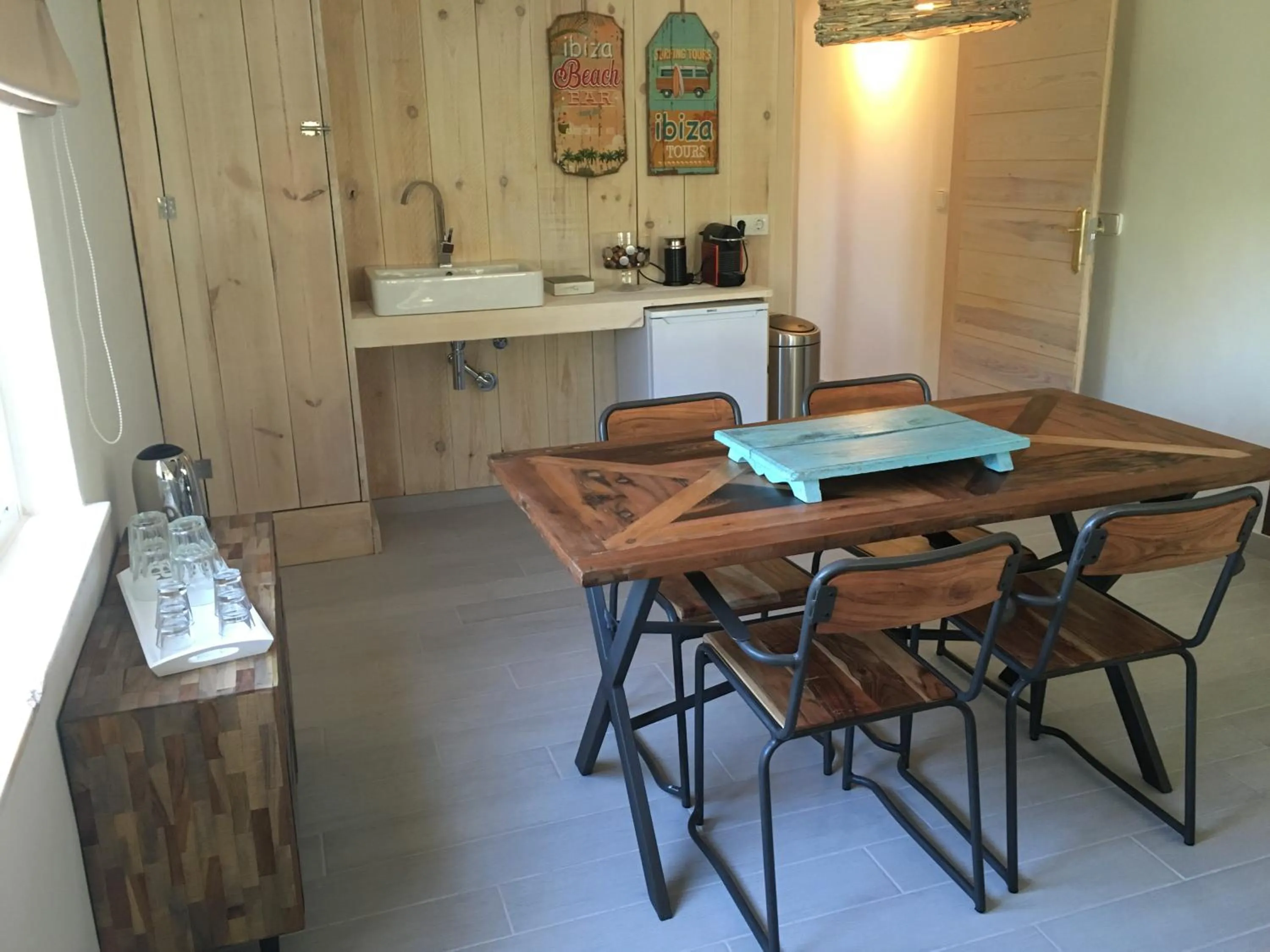 Photo of the whole room in elparaiso-altea Apartment "Sylvia" ADULTS ONLY Bed & Borrel