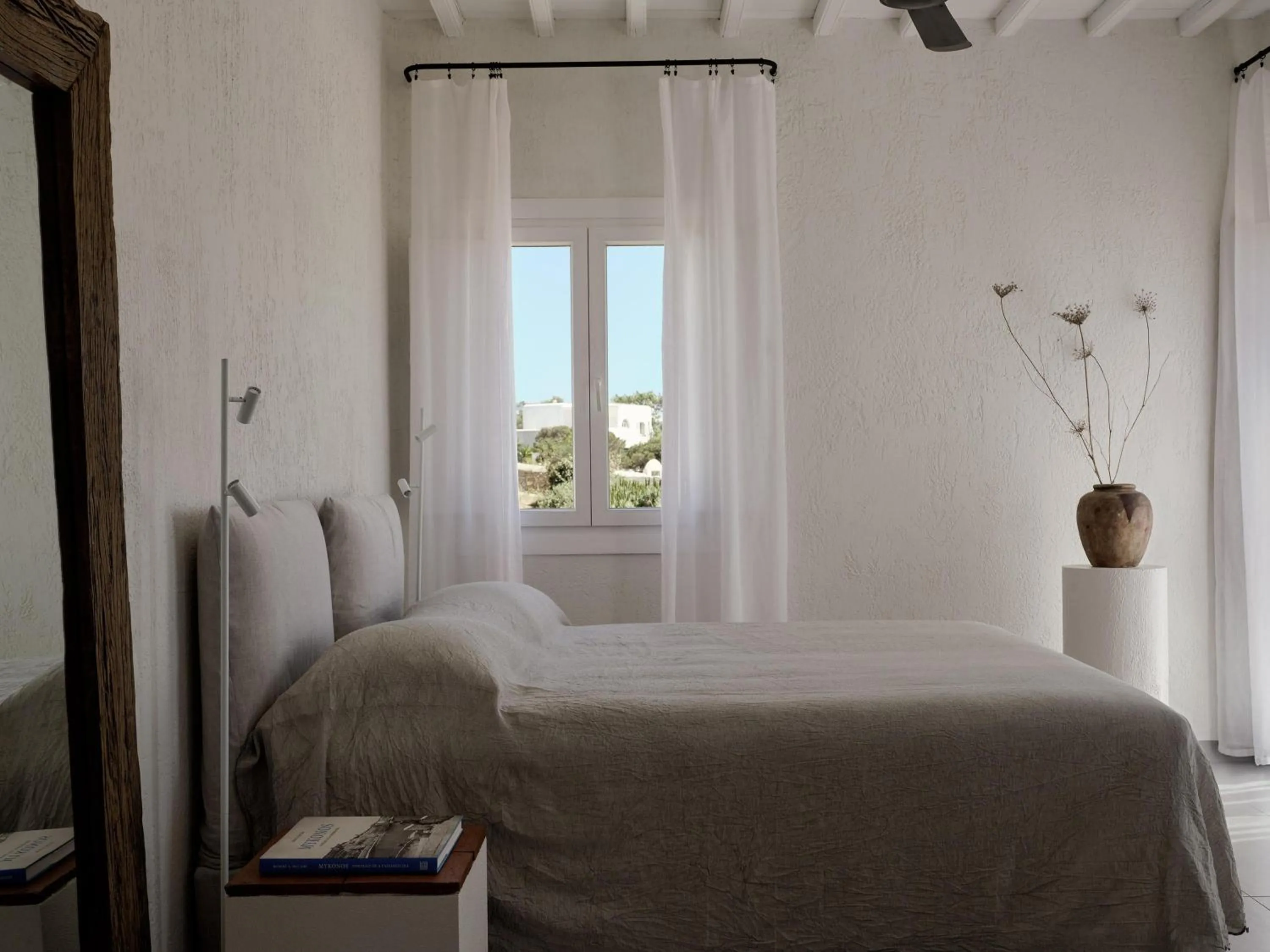 Photo of the whole room, Bed in Boheme Mykonos Town - Small Luxury Hotels of the World
