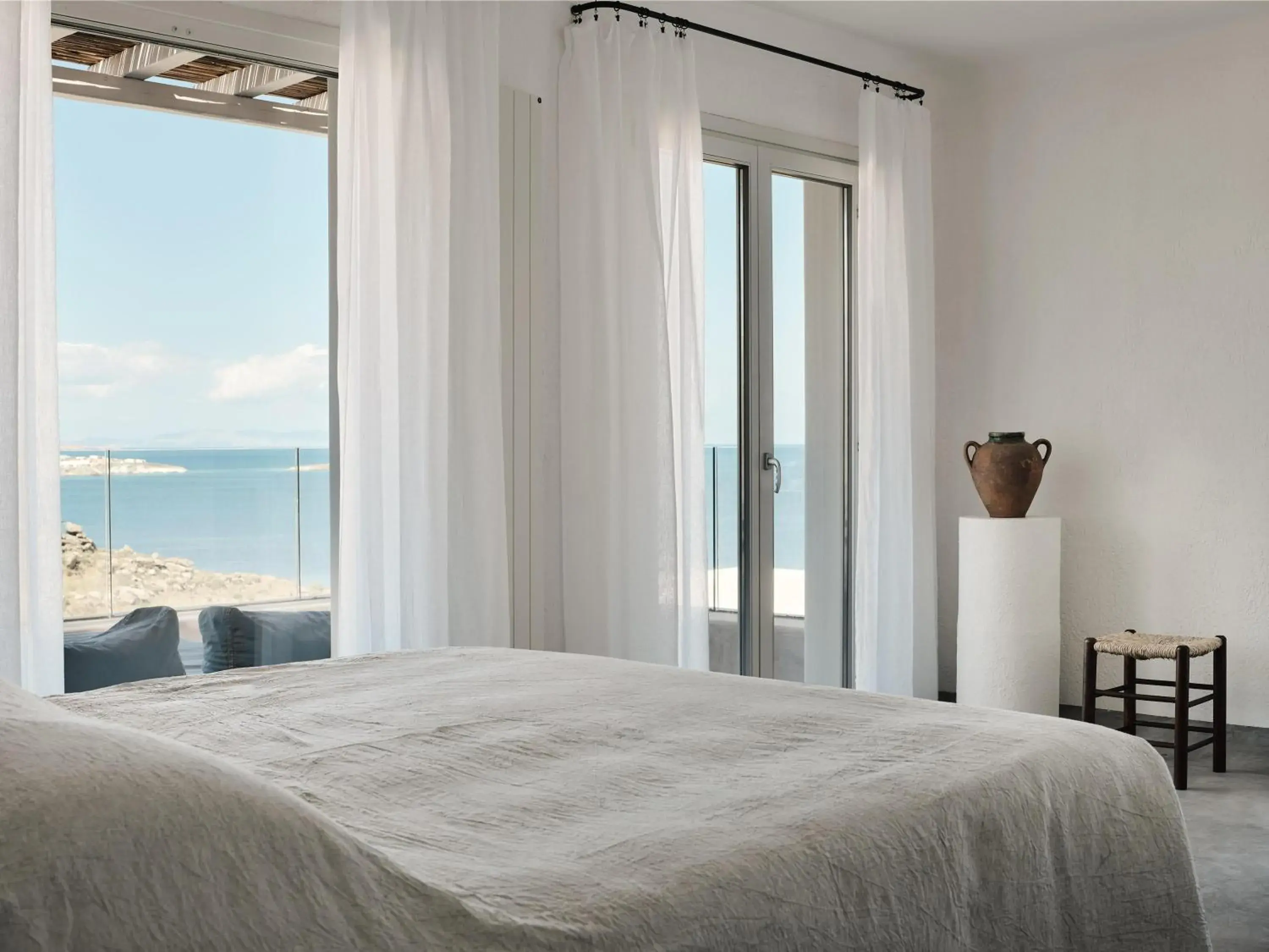 Honeymoon Sunset & Sea View Suite with Heated Plunge Pool in Boheme Mykonos Town - Small Luxury Hotels of the World Honeymoon Sunset & Sea View Suite with Heated Plunge Pool in Boheme Mykonos Town - Small Luxury Hotels of the World