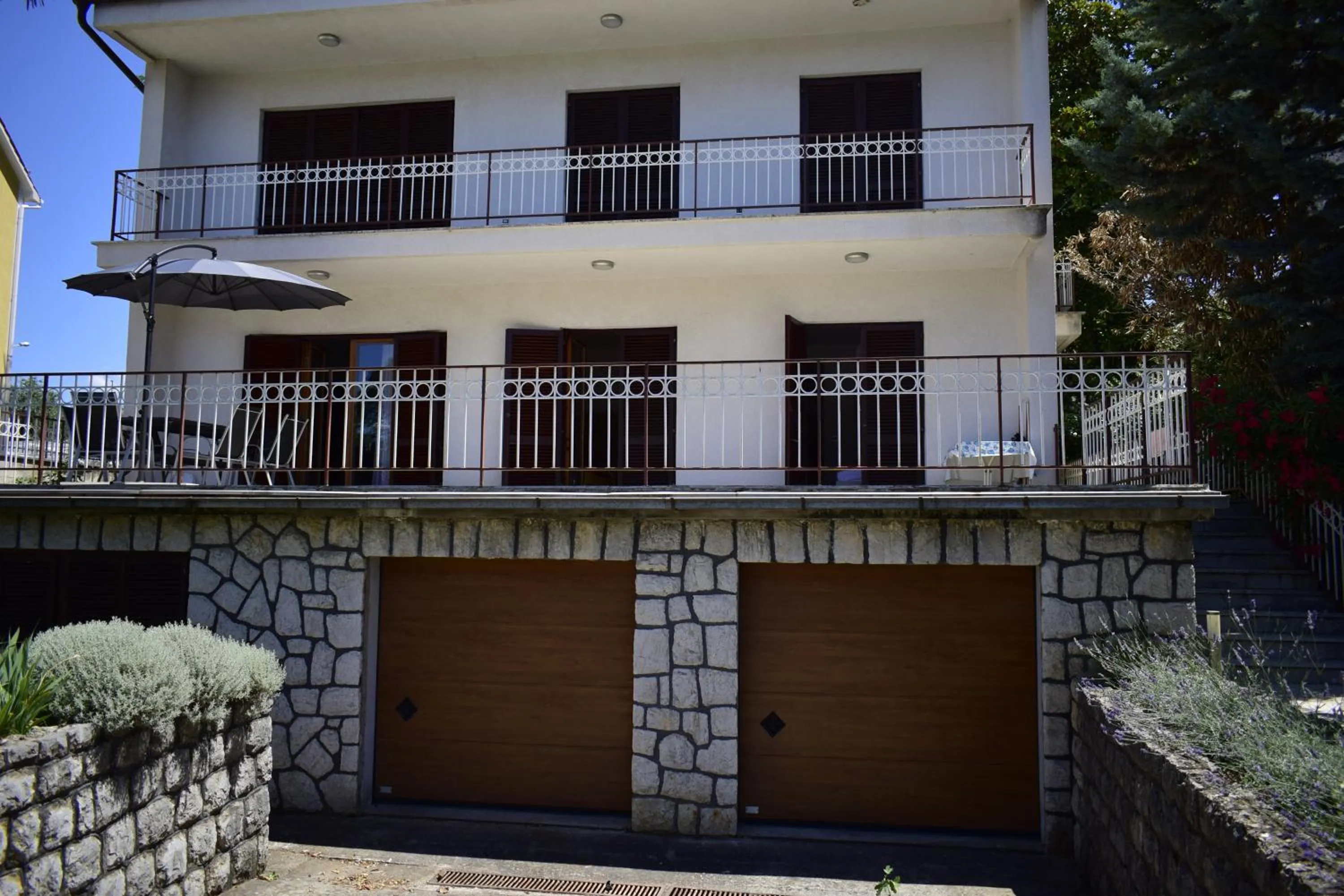 Property building in Apartment Faith