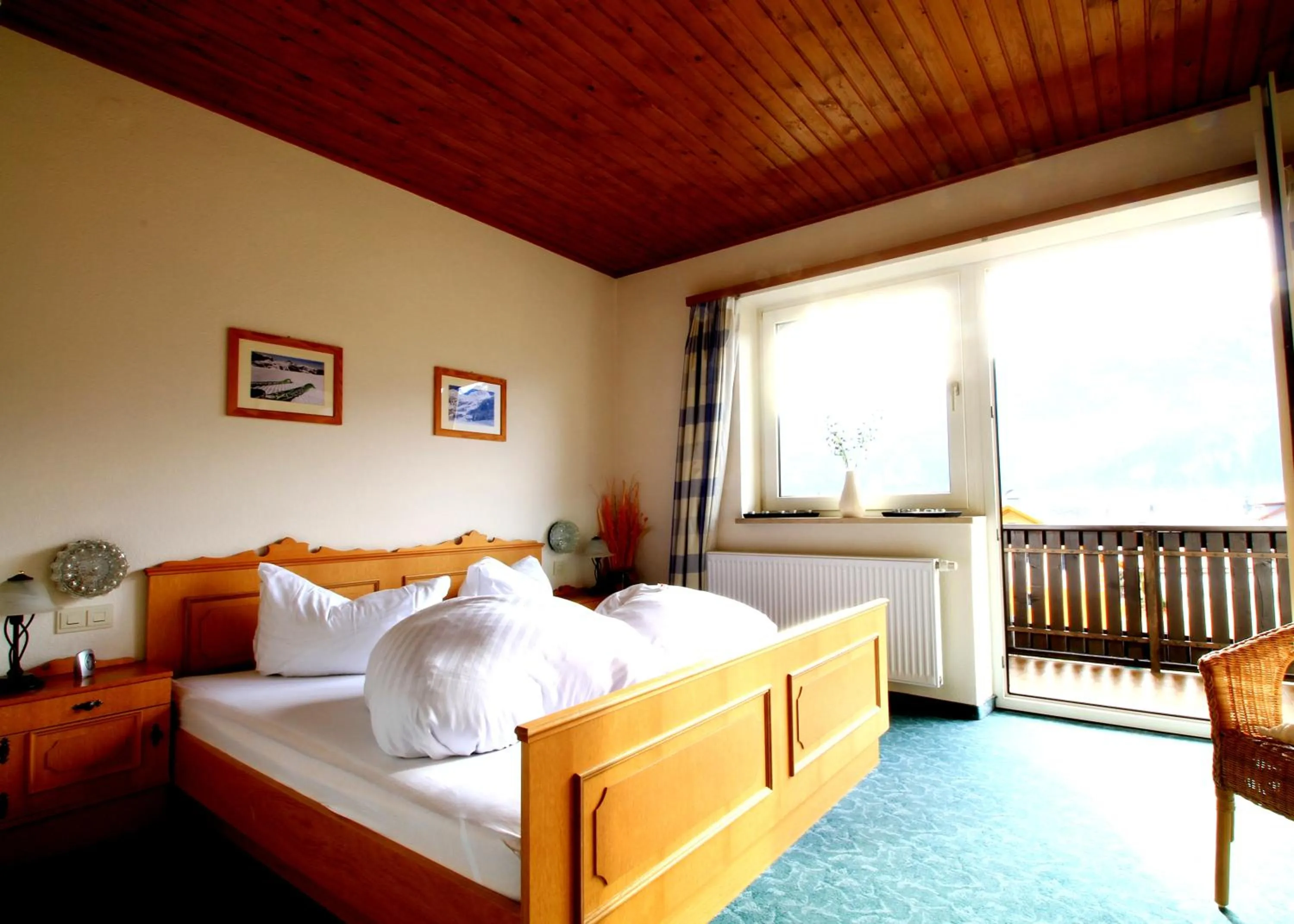 Photo of the whole room, Bed in Hotel Sonnleitn