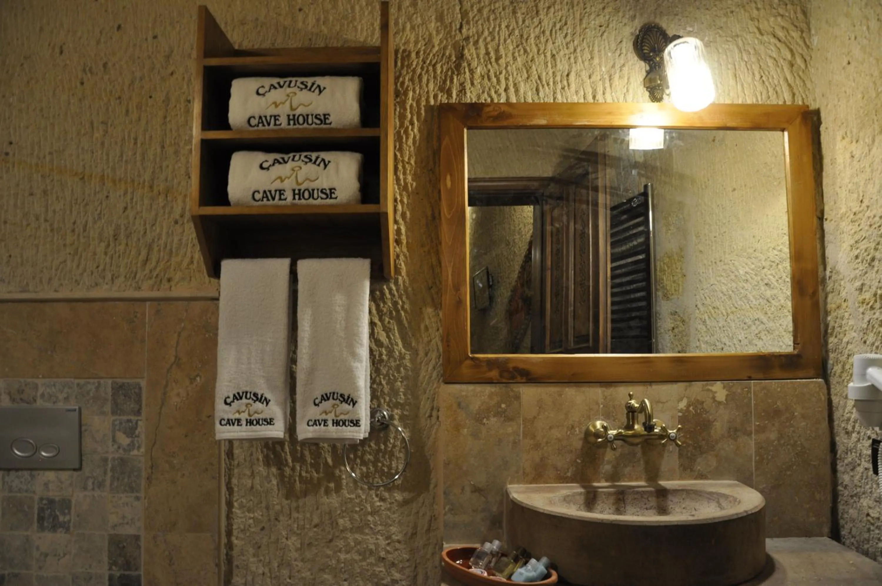 Çavuşin Cave House-Cappadocia