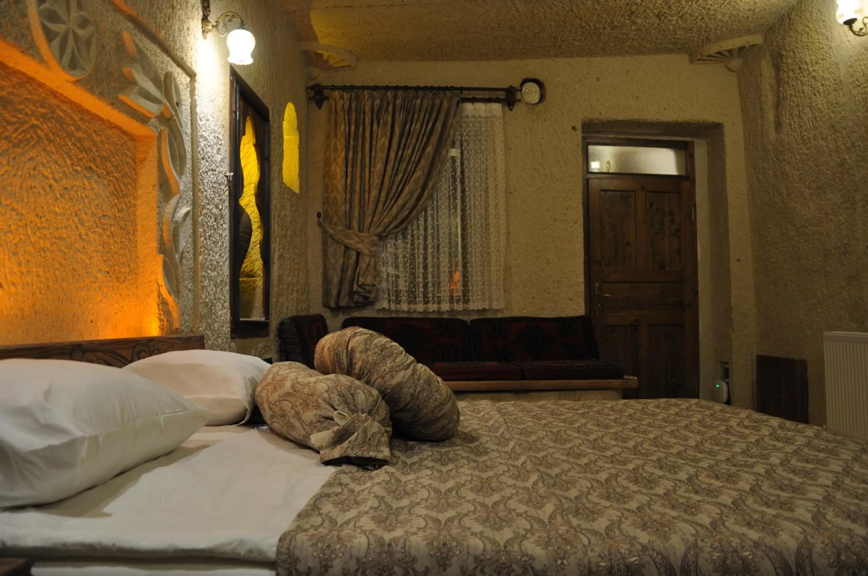 Bed in Çavuşin Cave House-Cappadocia