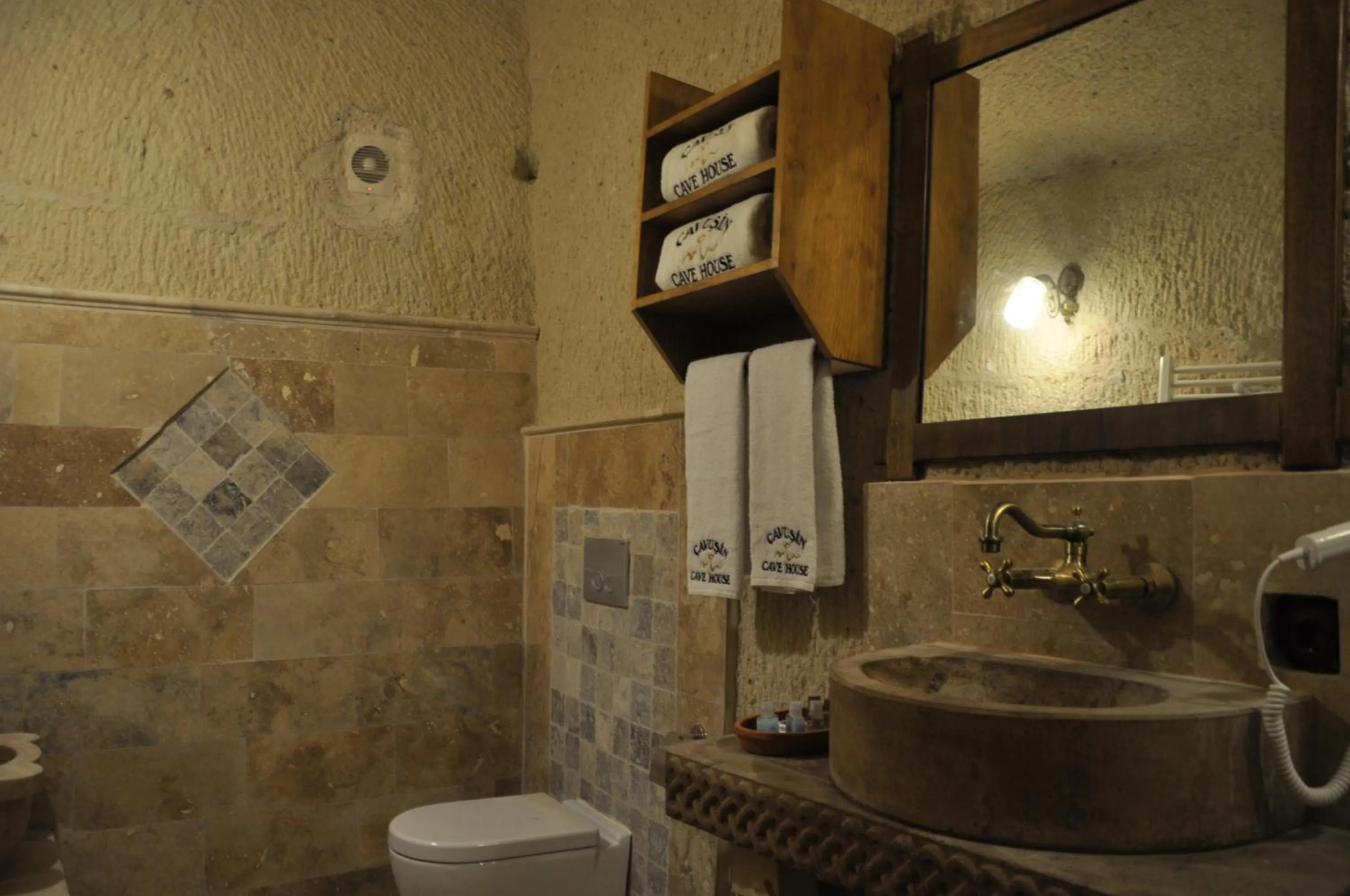 Çavuşin Cave House-Cappadocia