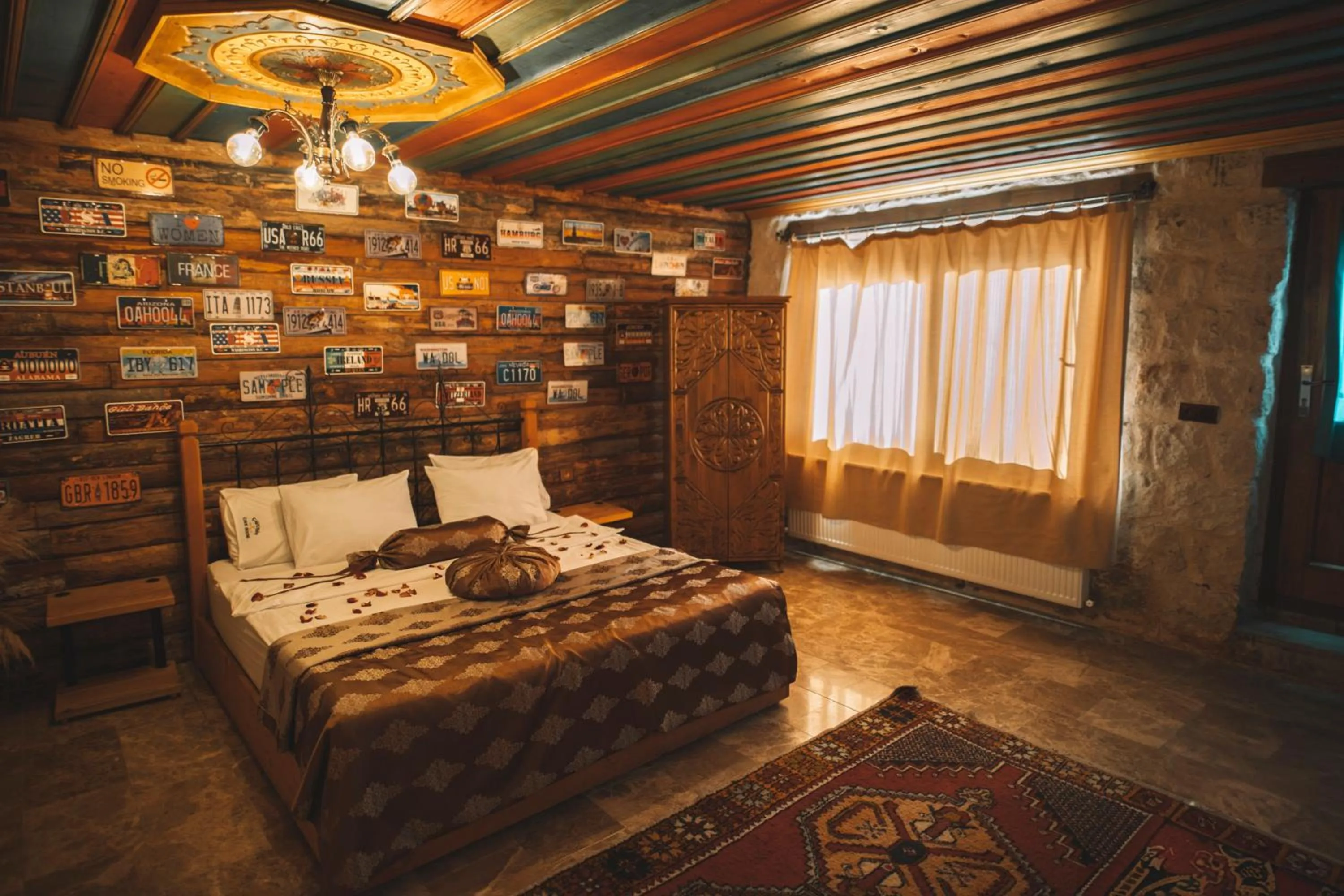 Bed in Çavuşin Cave House-Cappadocia