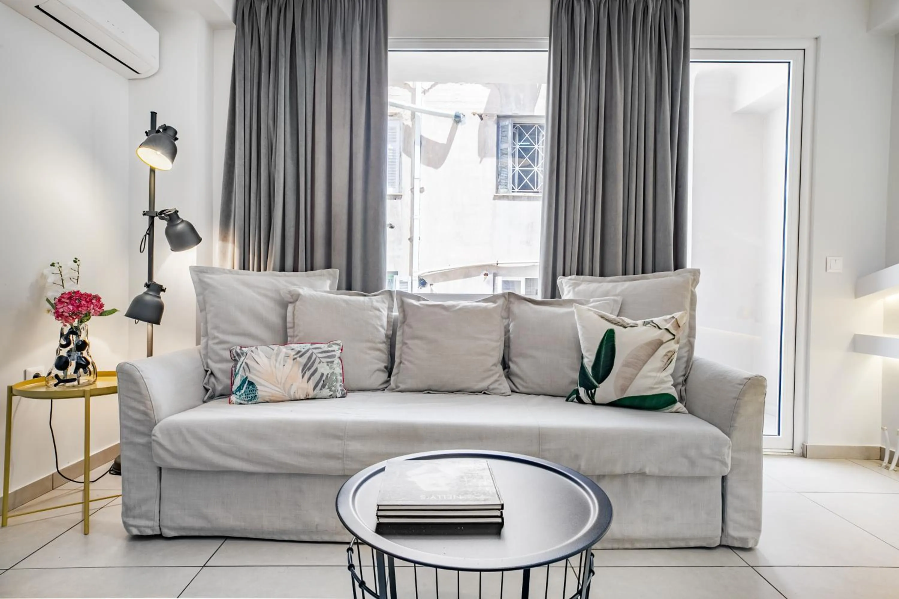 Supreme C1 Apartment in Syntagma