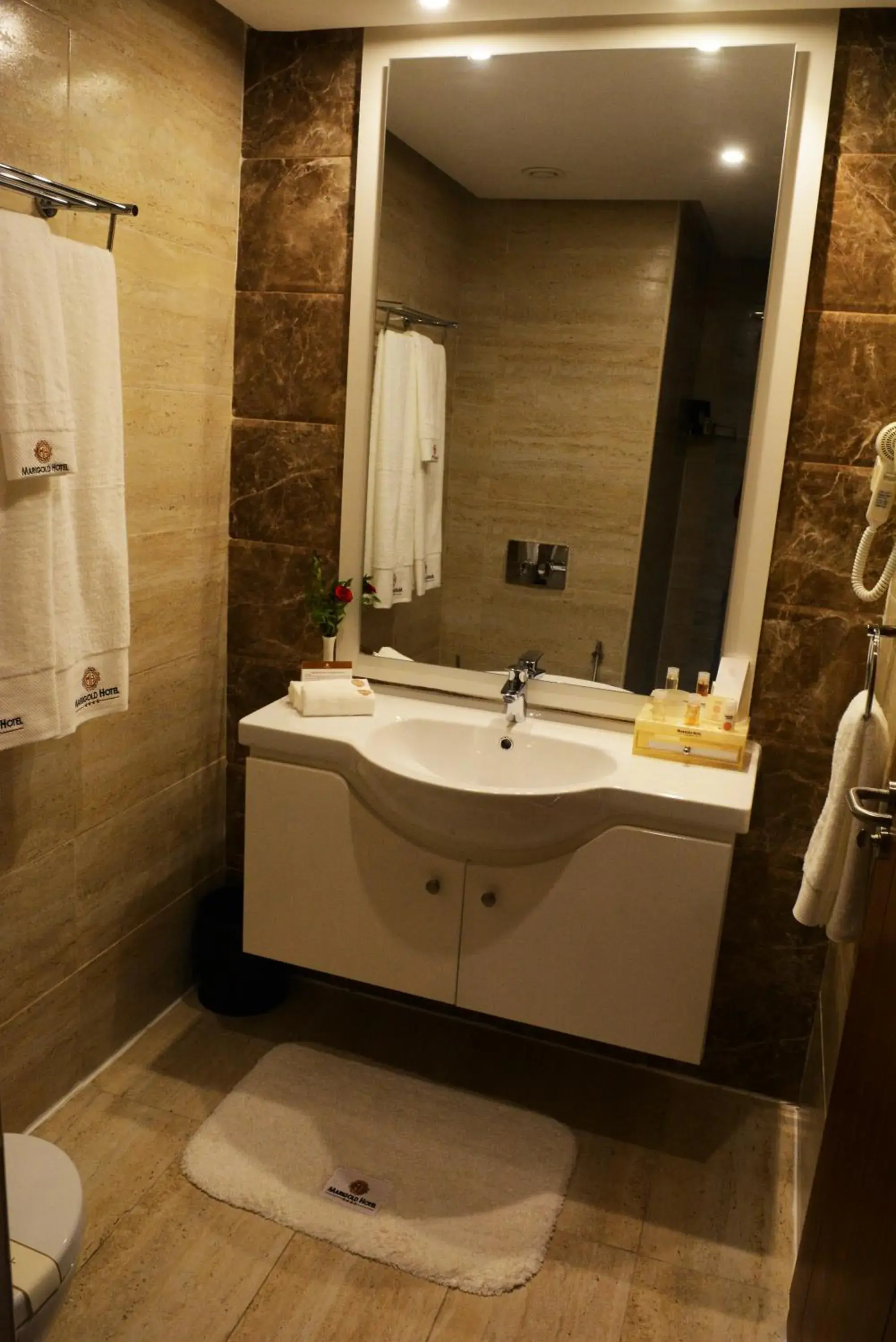 Bathroom in Marigold Hotel Bathroom in Marigold Hotel