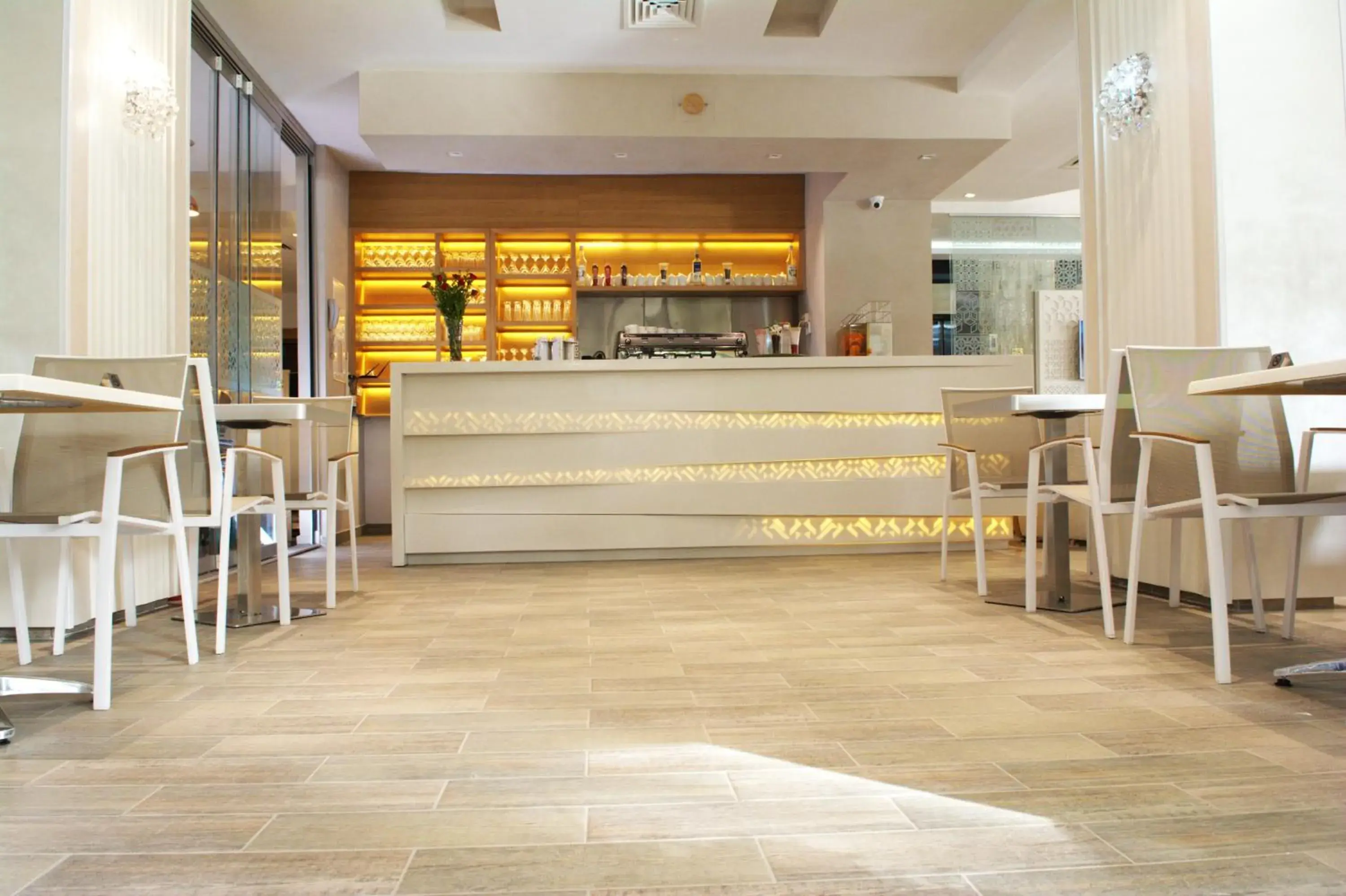 Restaurant/places to eat in Marigold Hotel Restaurant/places to eat in Marigold Hotel