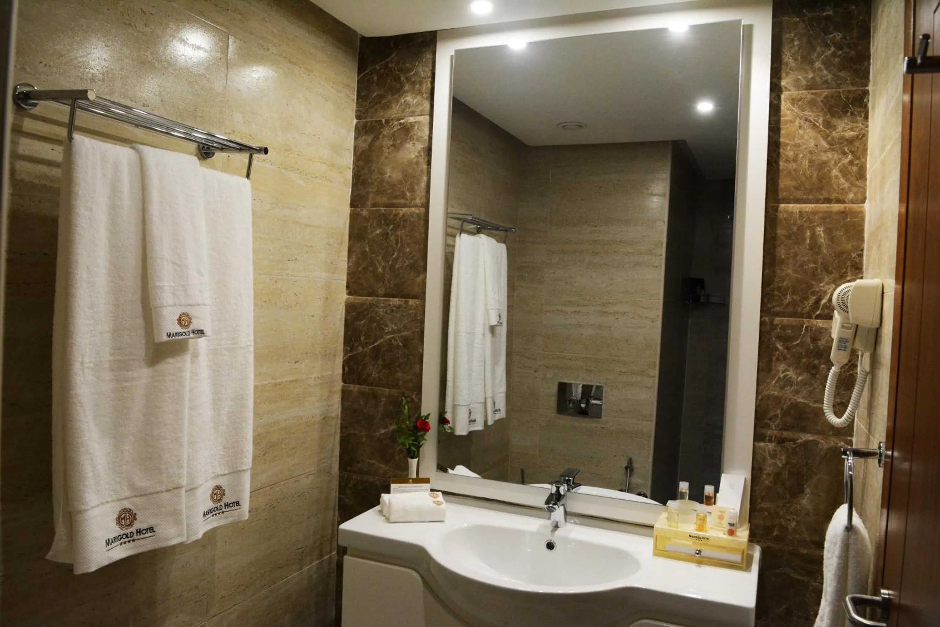 Bathroom in Marigold Hotel