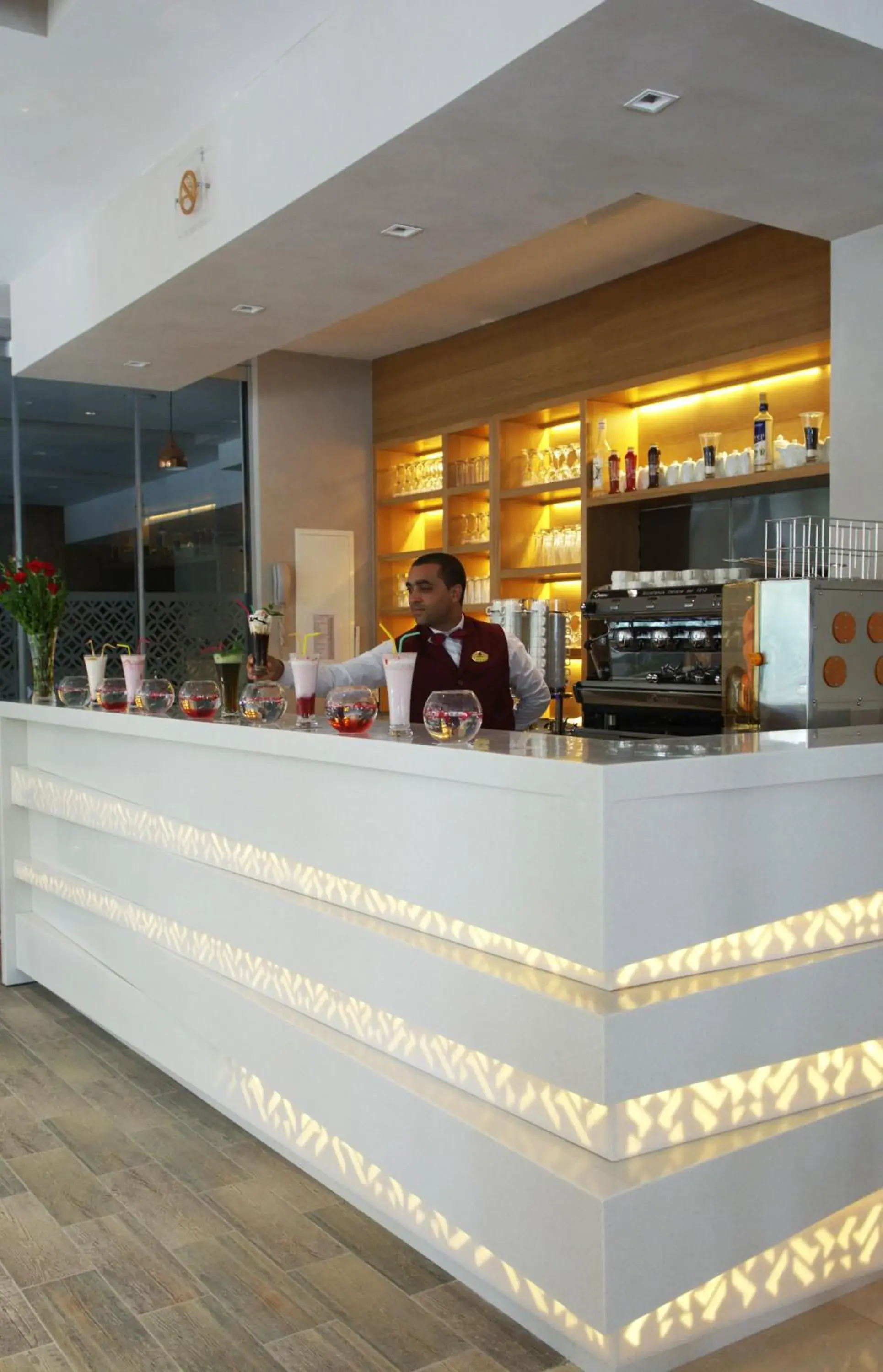 Restaurant/places to eat in Marigold Hotel Restaurant/places to eat in Marigold Hotel