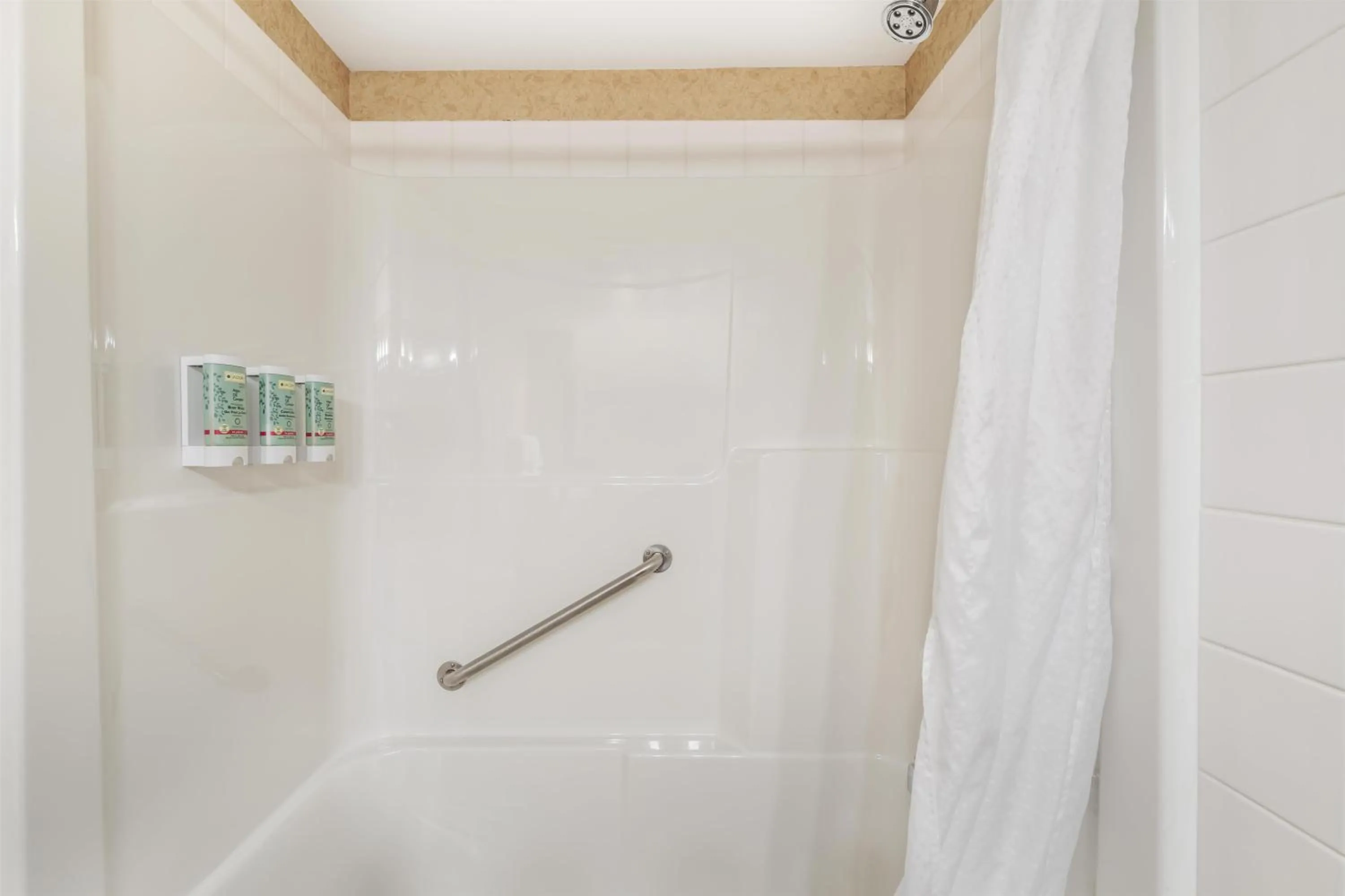 Bathroom in Best Western Sicamous Inn