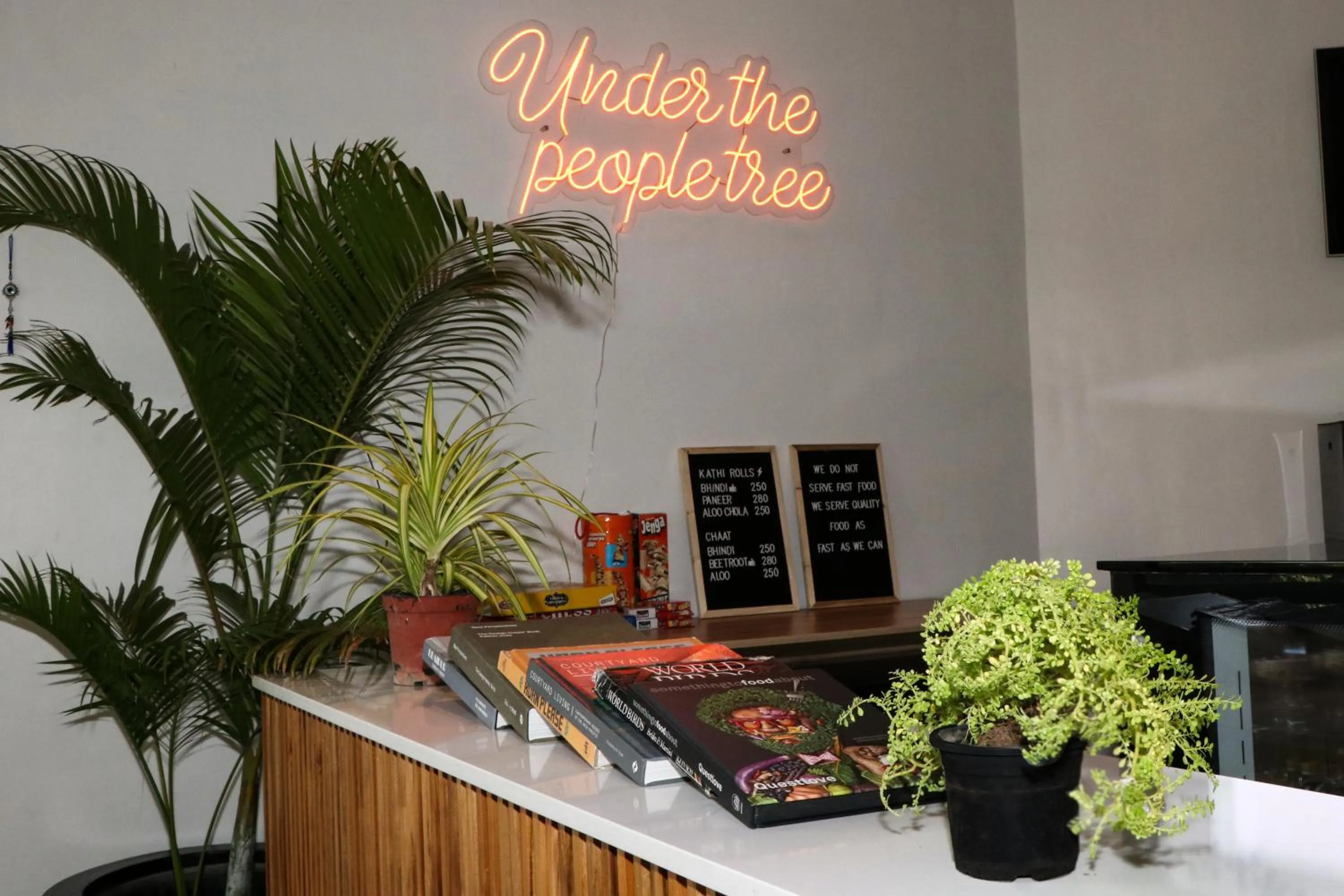 Restaurant/places to eat in Rajdarshan - A Lake View Hotel in Udaipur