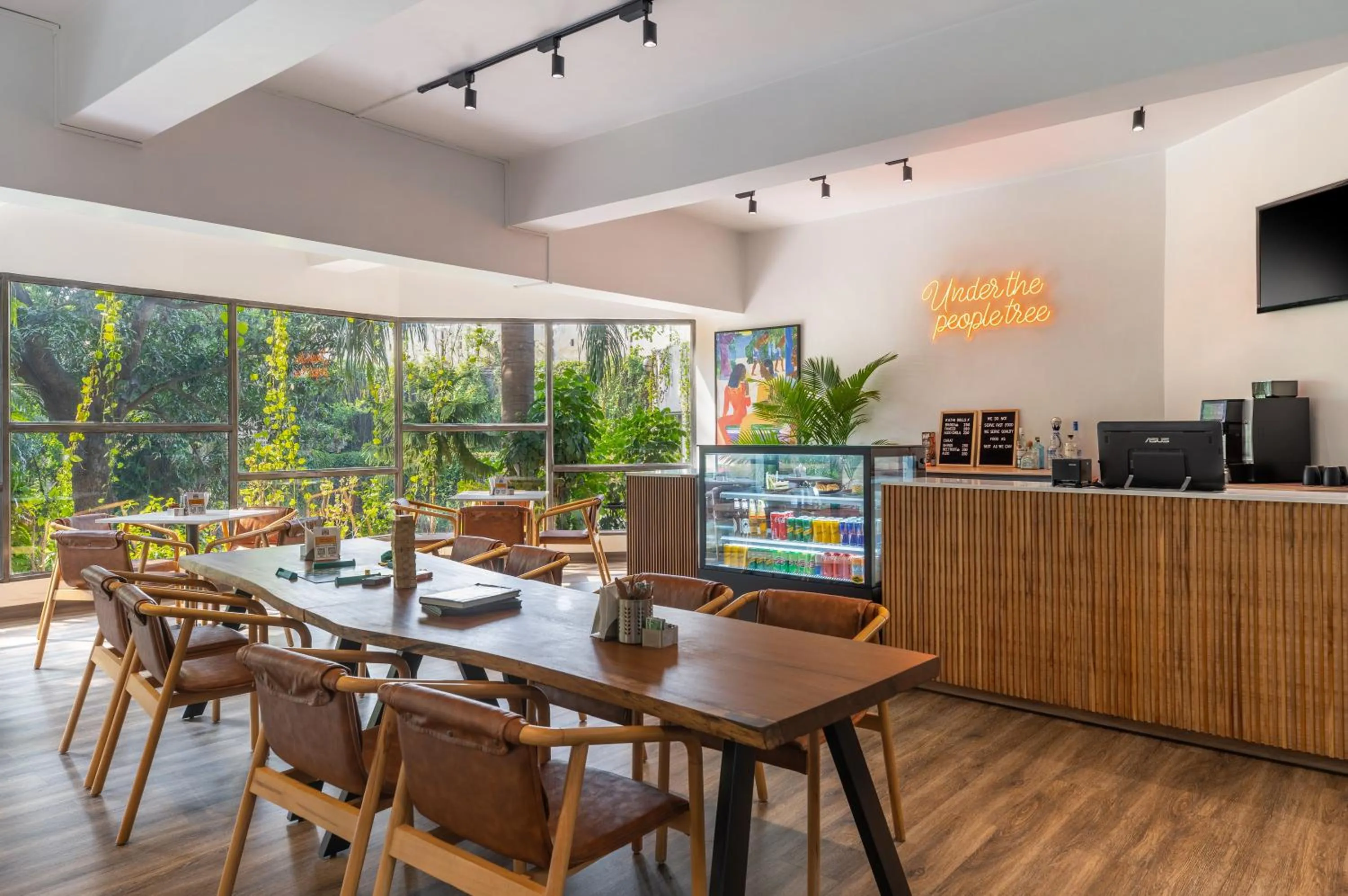 Restaurant/places to eat in Rajdarshan - A Lake View Hotel in Udaipur