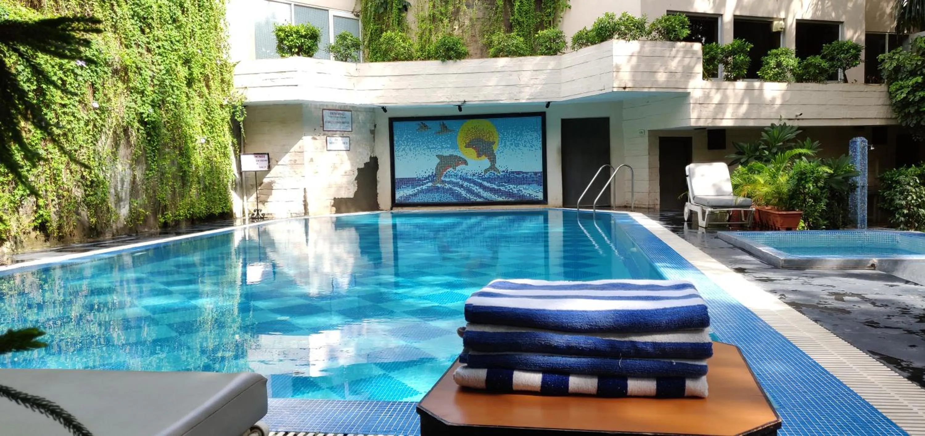 Swimming pool in Rajdarshan - A Lake View Hotel in Udaipur