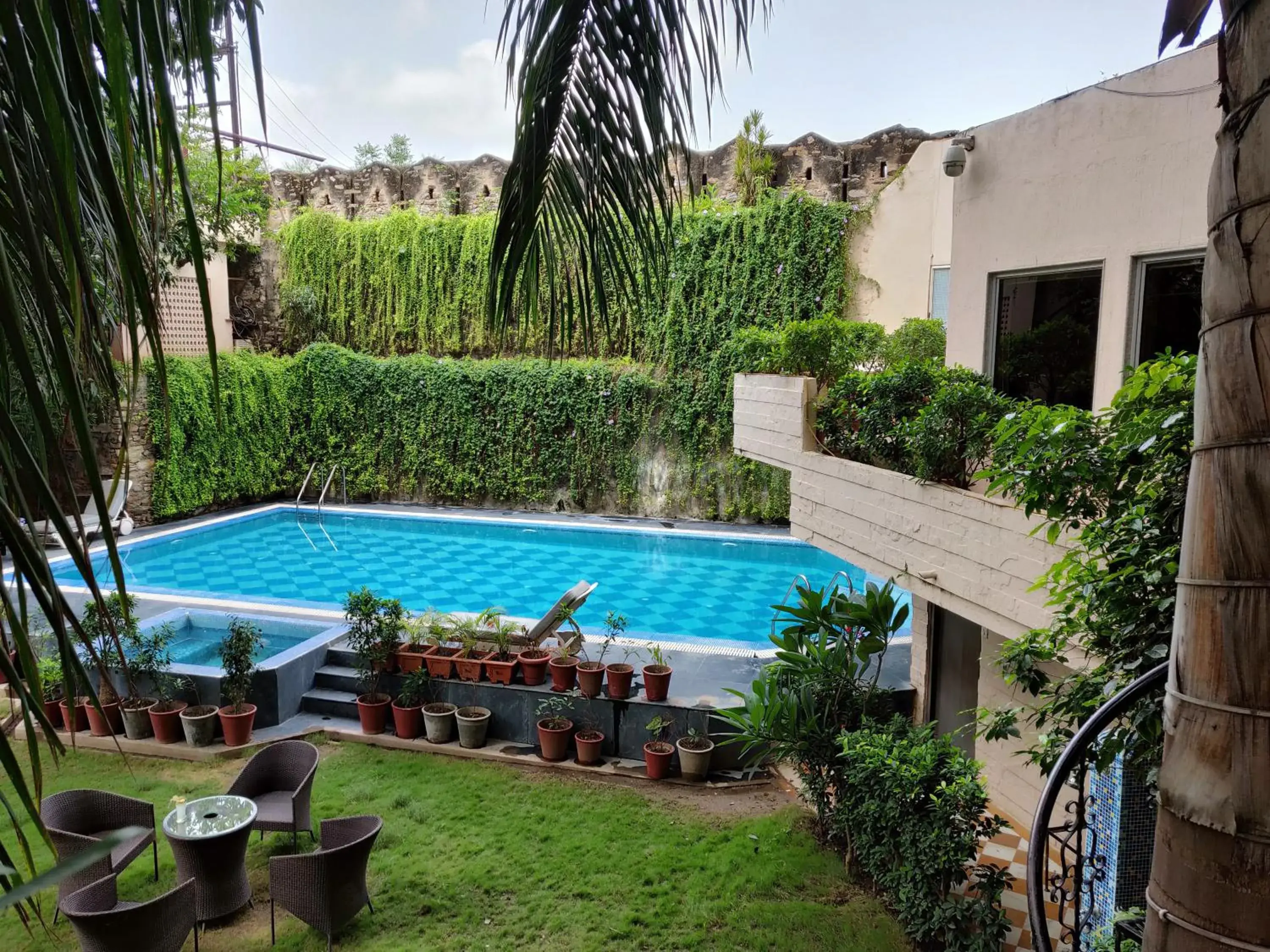 Garden in Rajdarshan - A Lake View Hotel in Udaipur Garden in Rajdarshan - A Lake View Hotel in Udaipur