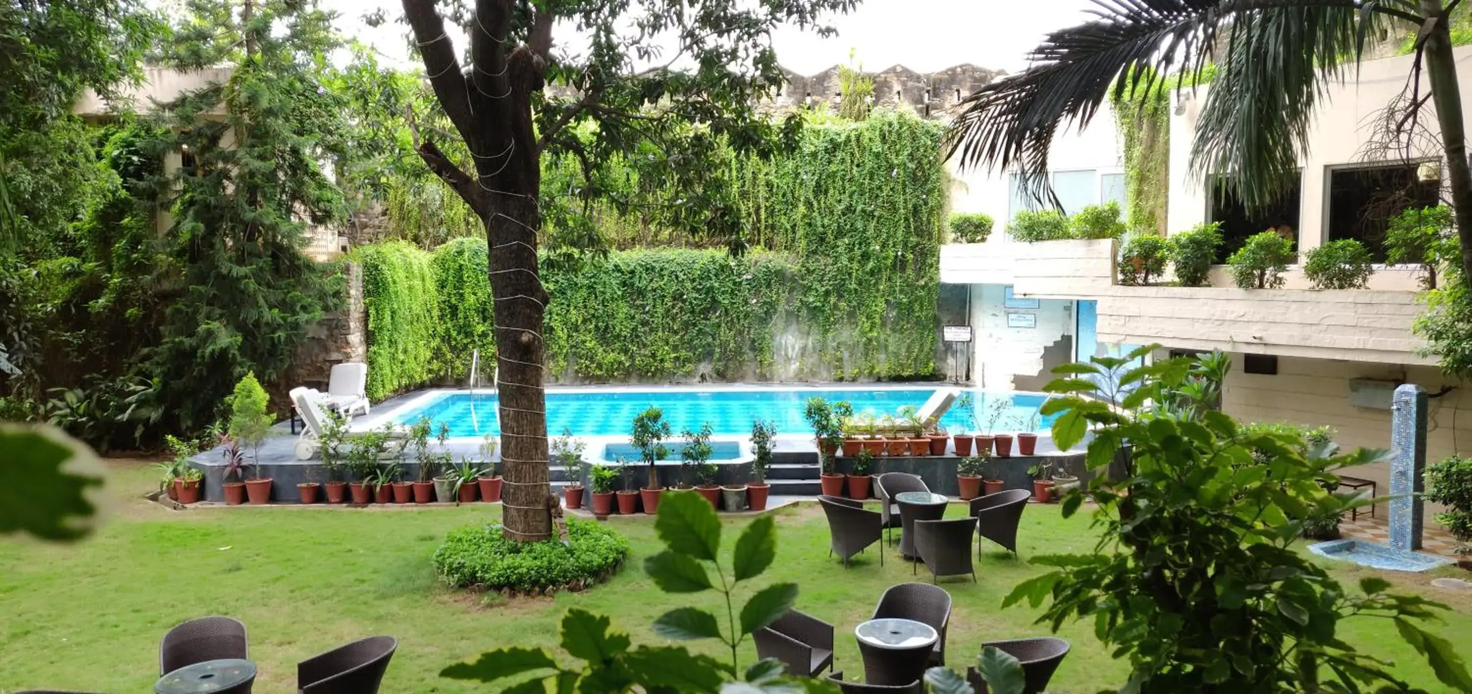 Garden in Rajdarshan - A Lake View Hotel in Udaipur Garden in Rajdarshan - A Lake View Hotel in Udaipur